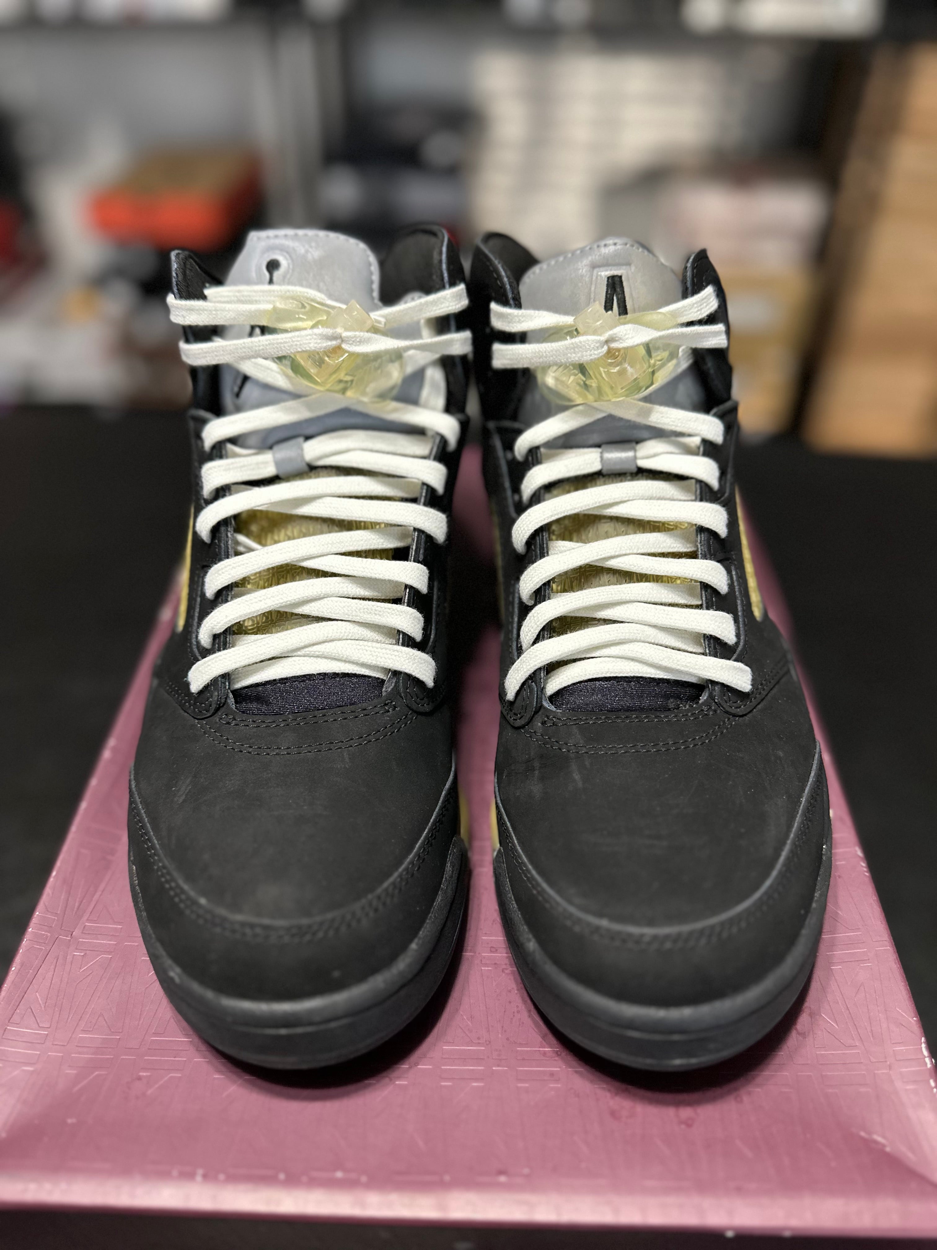 Size 9.5 - J5 a ma dusk