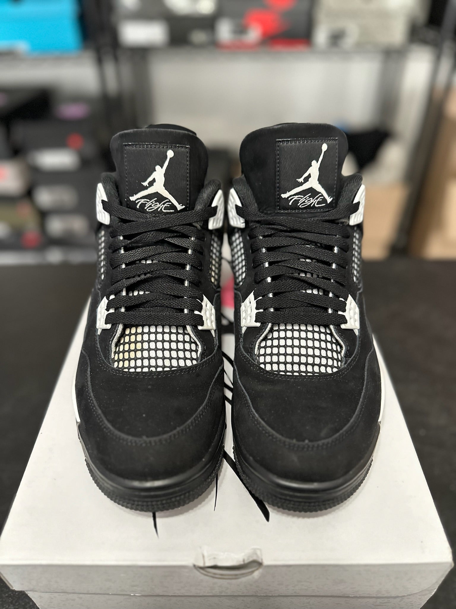 Size 11.5 - J4 White Thunder