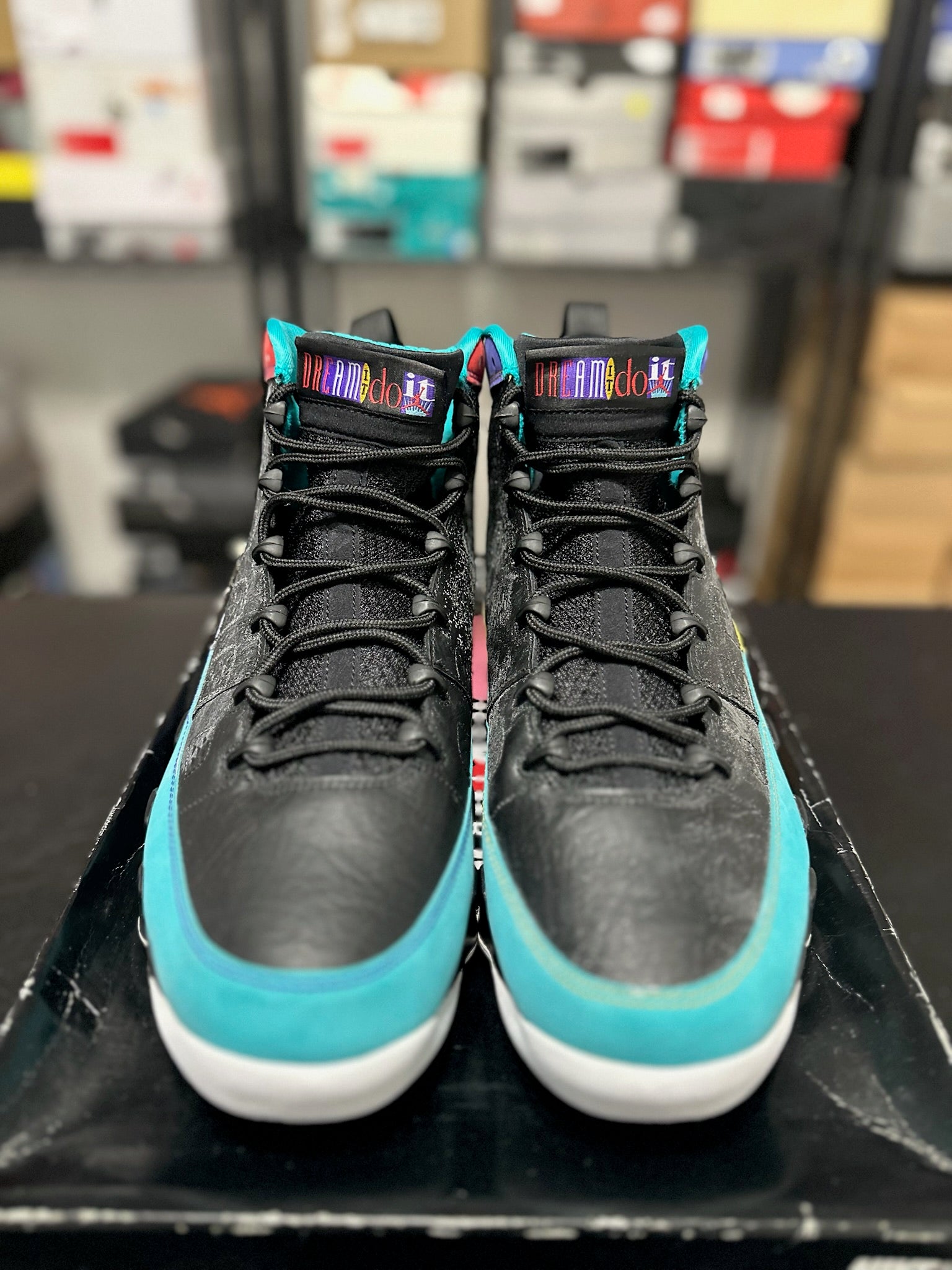 Size 14 - J9 Dream It Do It