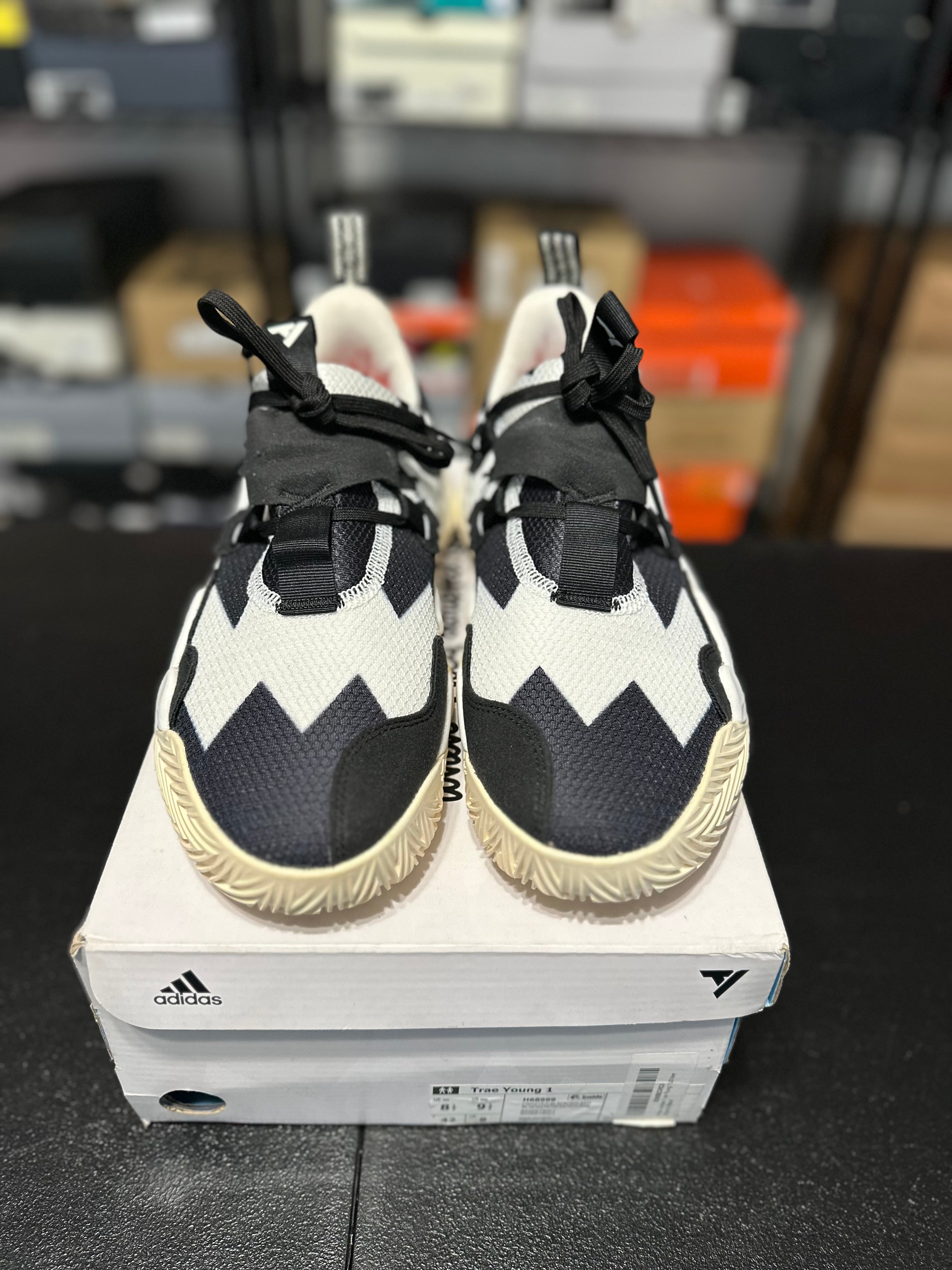 Size 8.5 - Trey young 1 so so def recordings