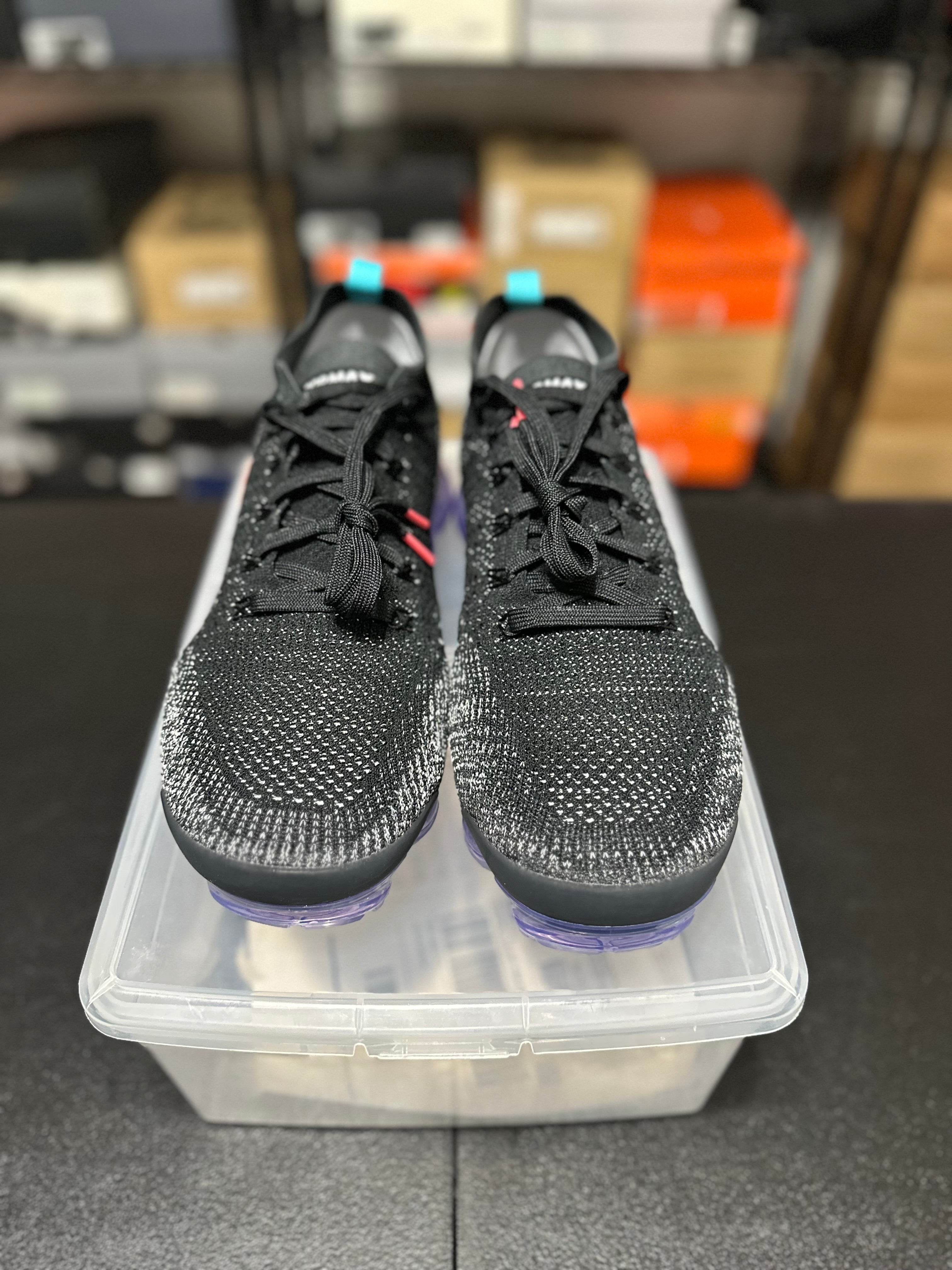 Size 14 - air vapormax flyknit 2 hot punch