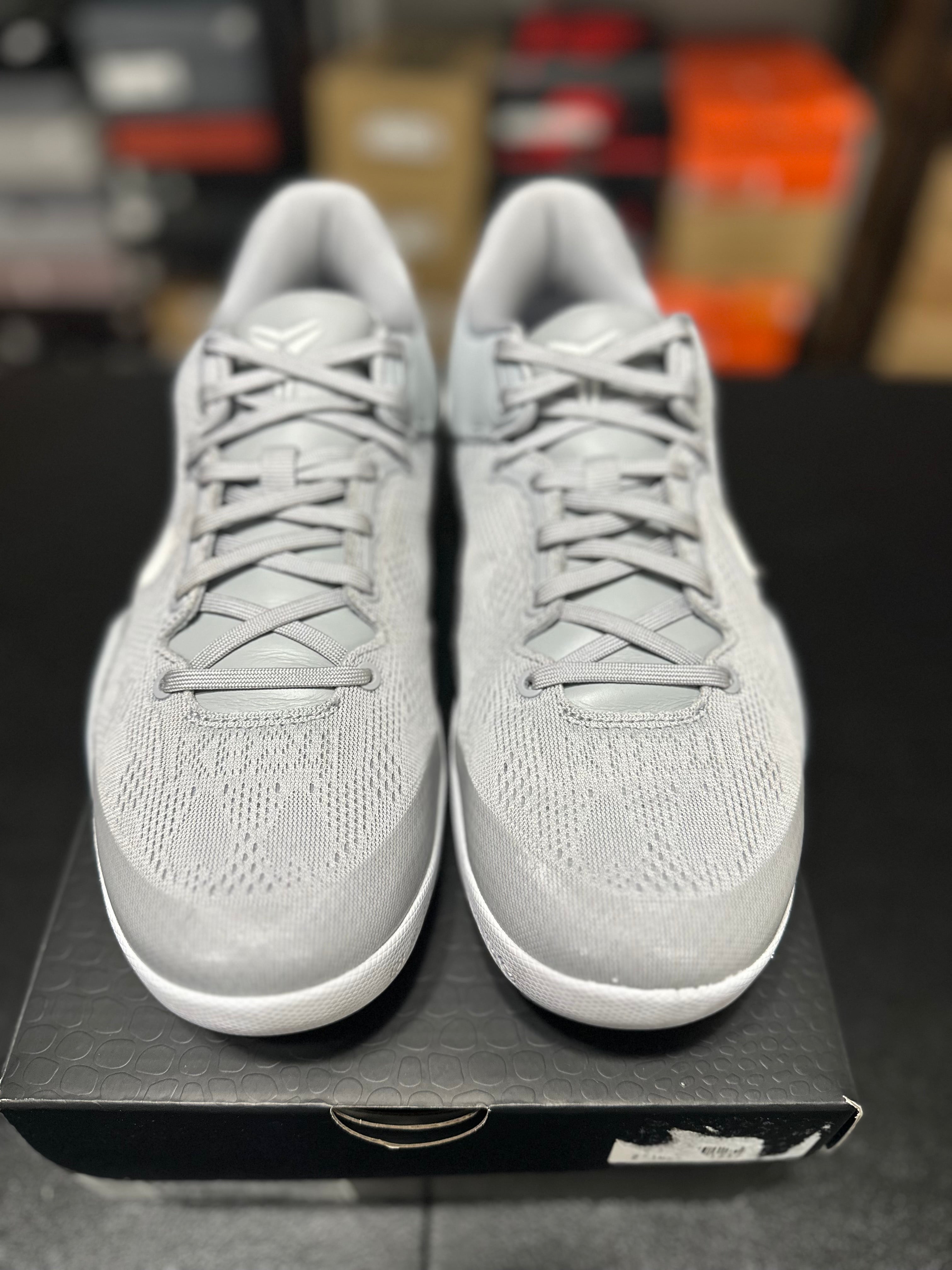 Size 11 - Kobe 8 protro wolf grey