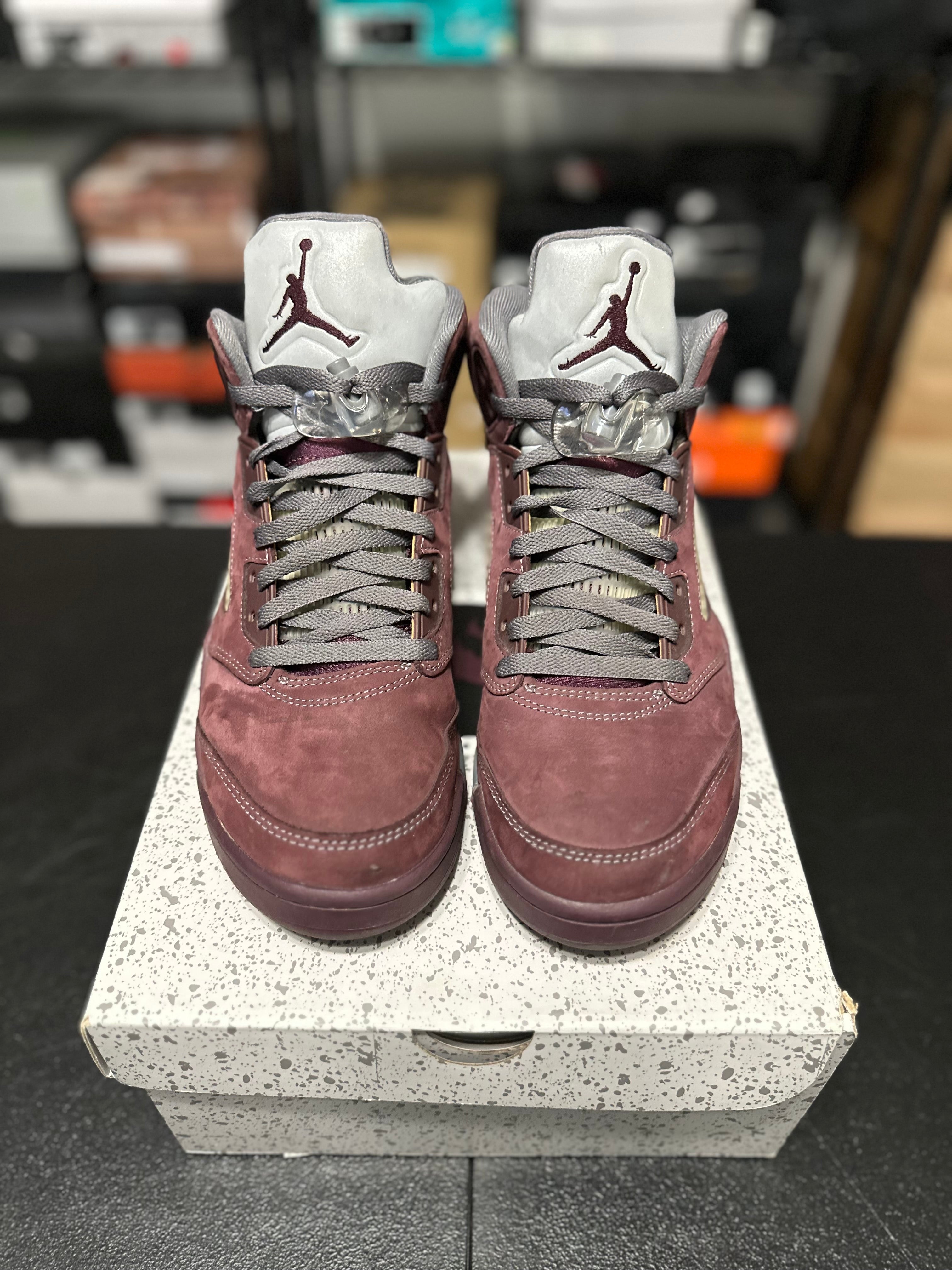 Size 9 - J5 burgundy