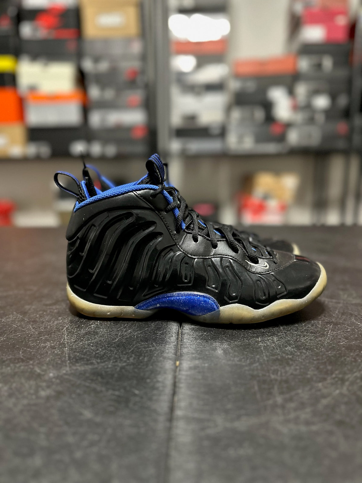 Size 7Y - Foamposite 1 space jam