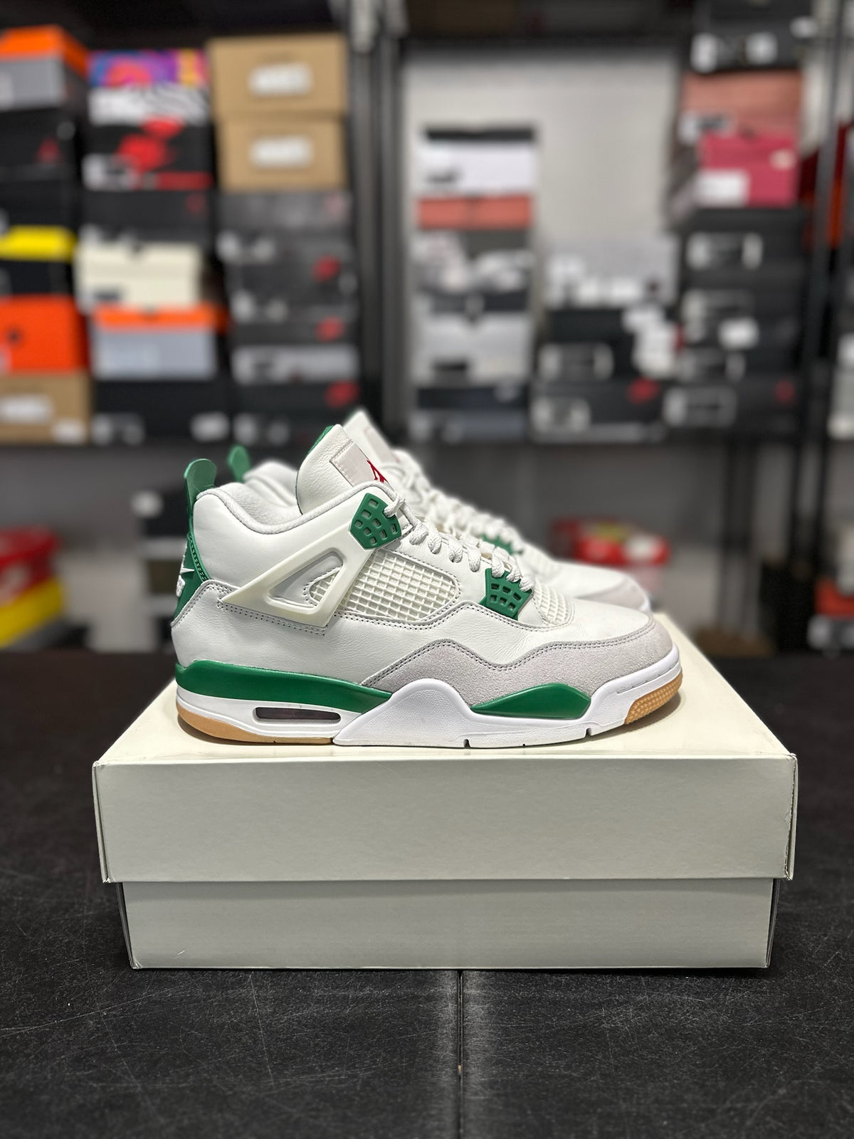 Size 9 - j4 pine green