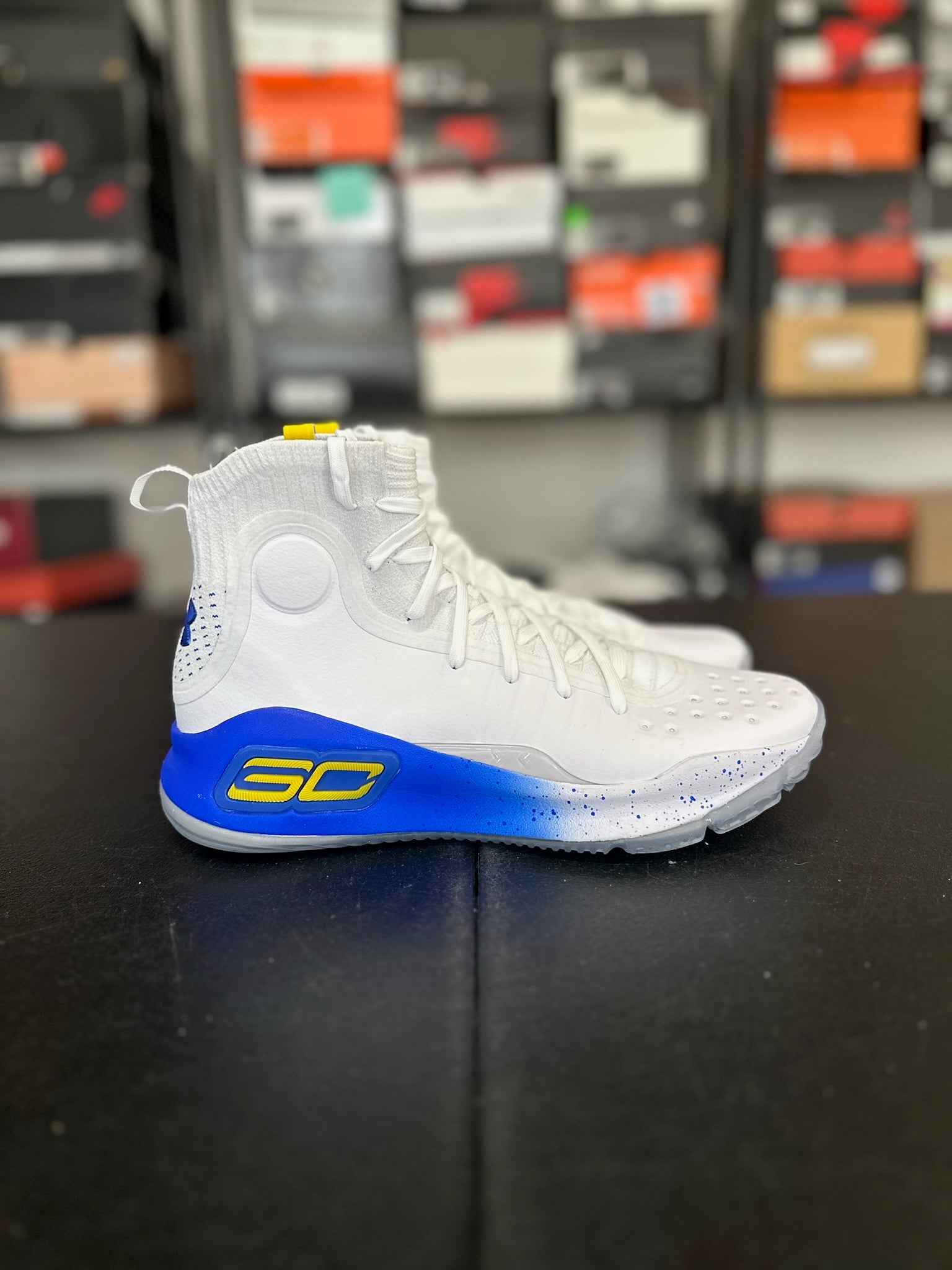 Size 9.5 - Curry 4 More Dubs