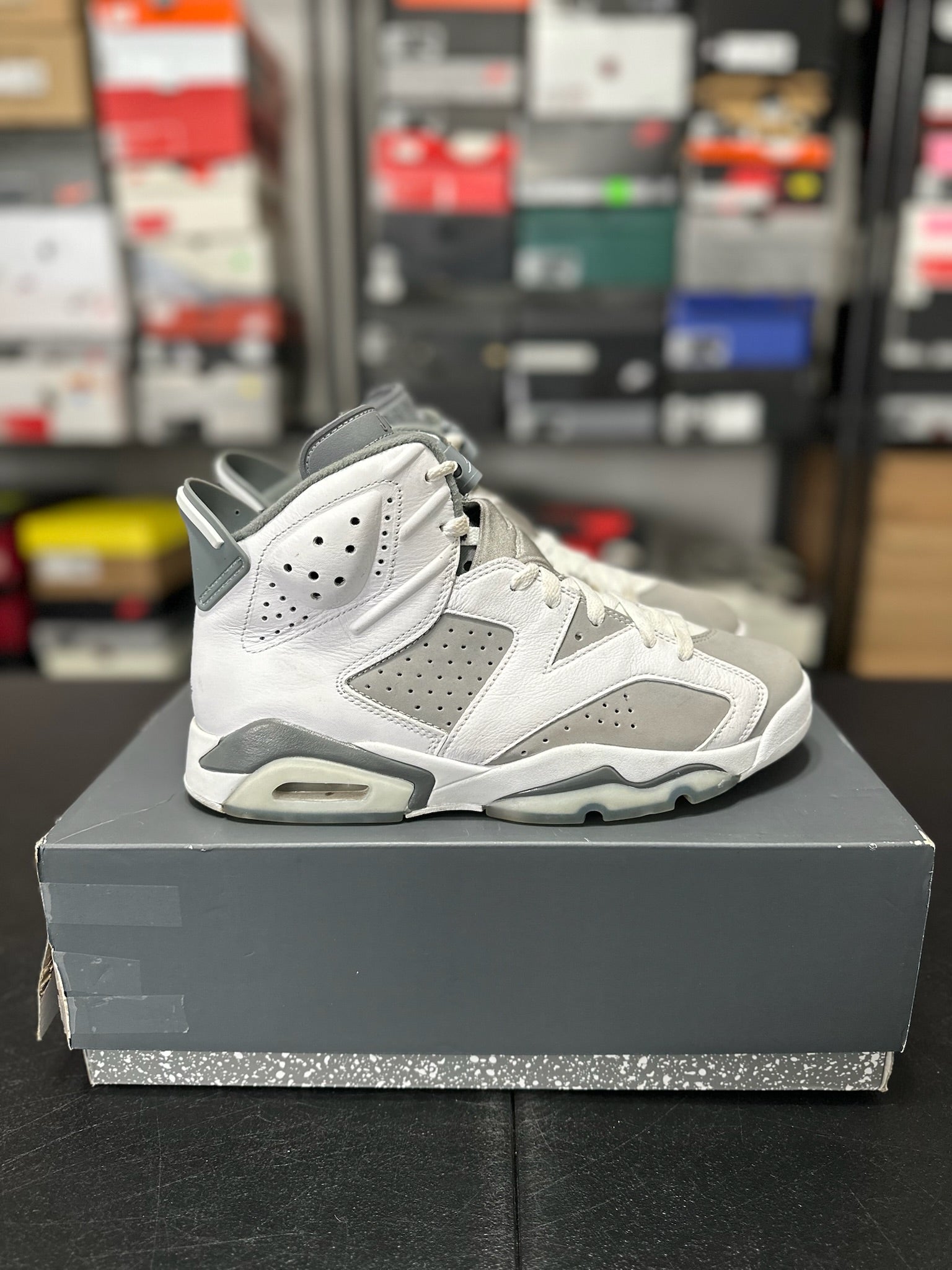 Size 8.5 - J6 Cool Grey