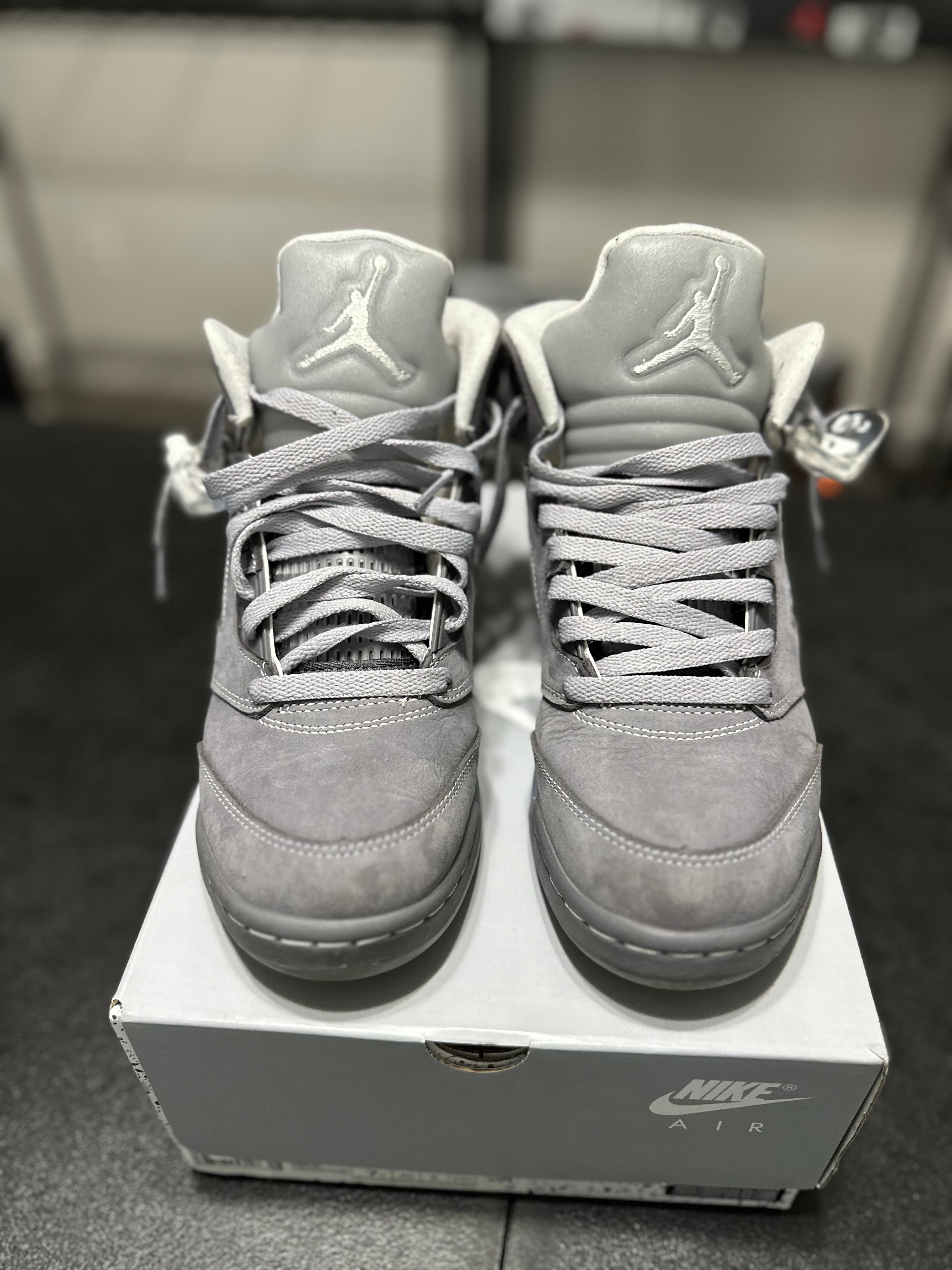 Size 7y - J5 wolf grey