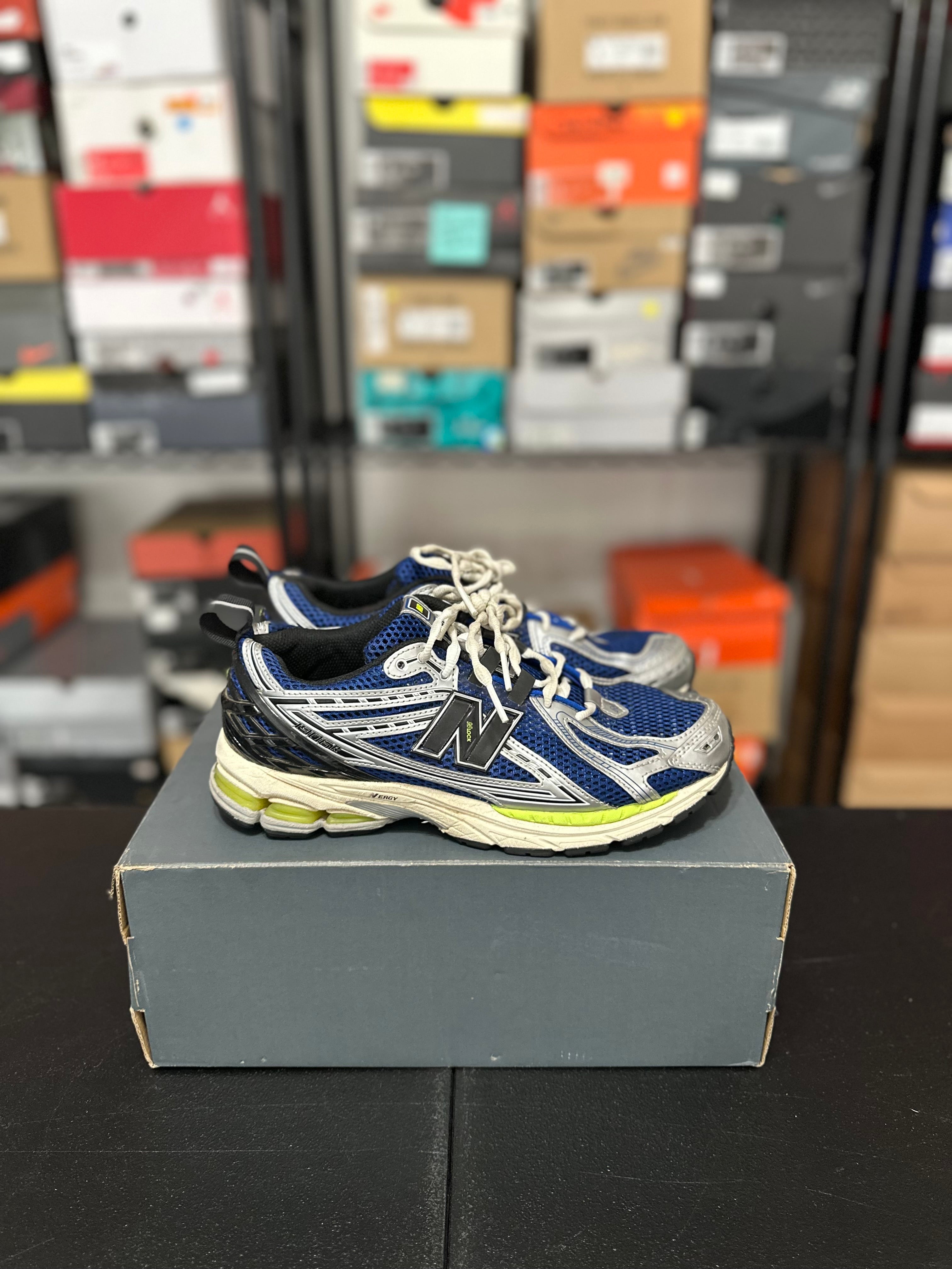 Size 8 - NB 1906r sprite