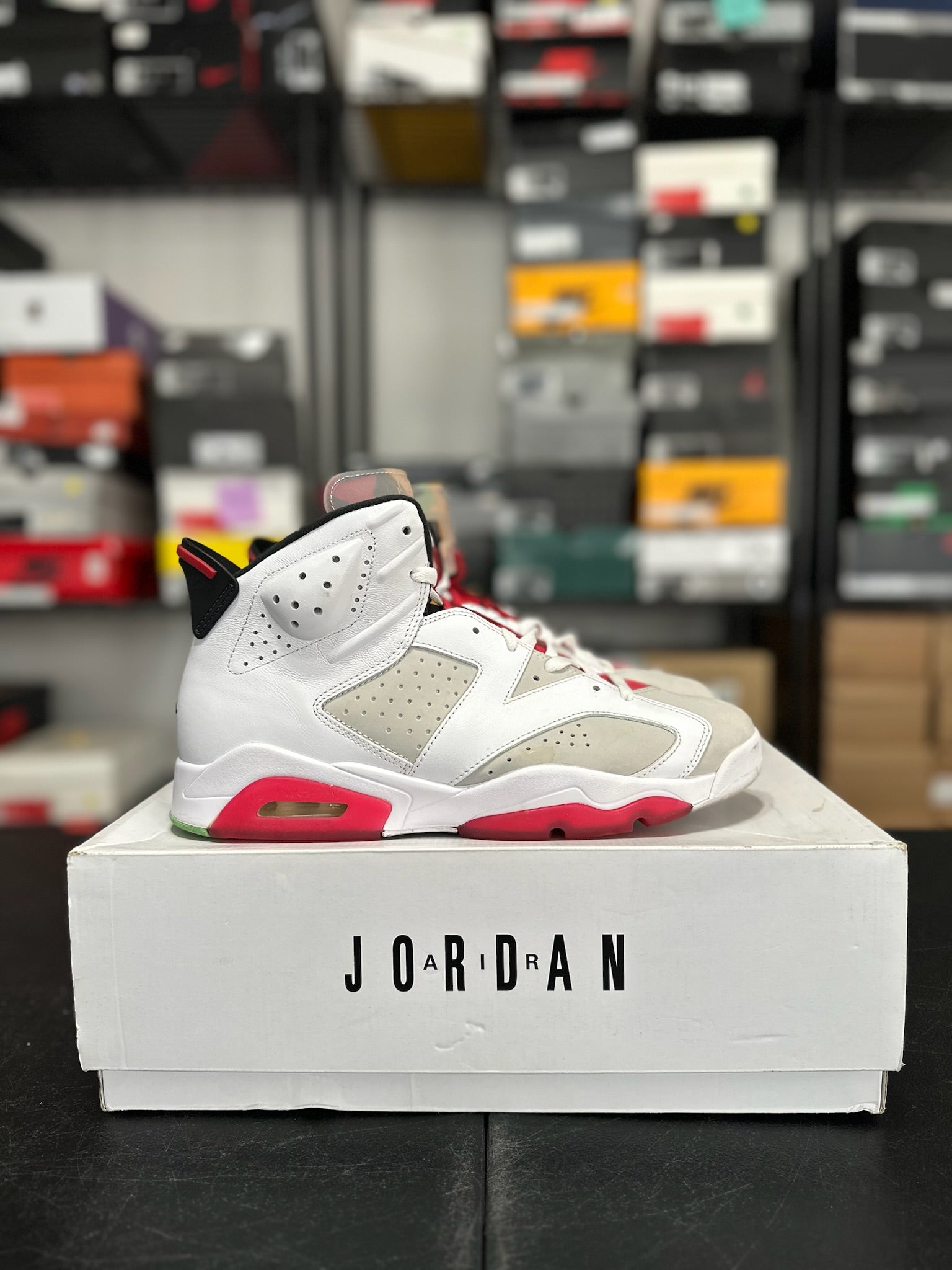 Size 11.5 - J6 Hare