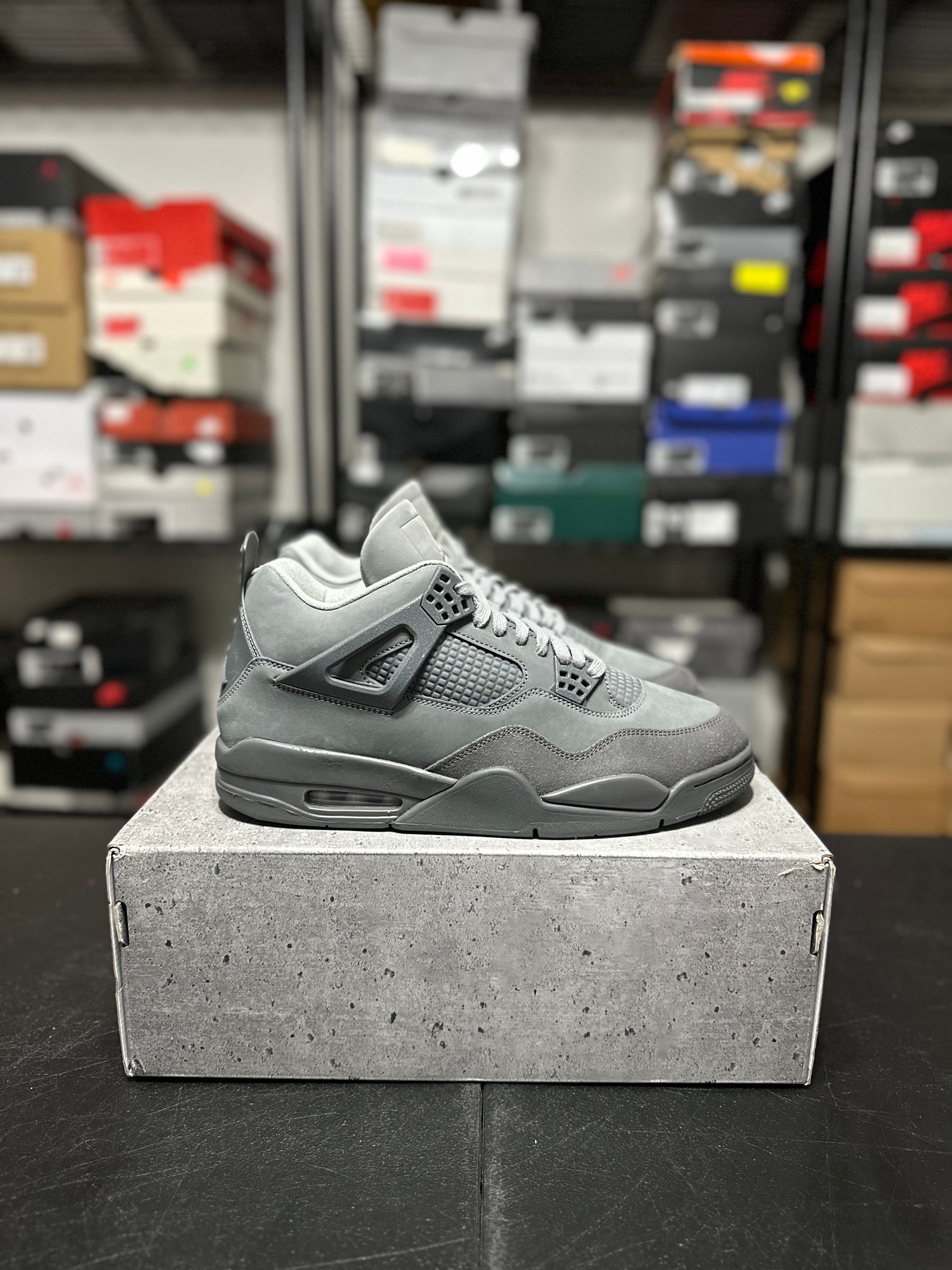 Size 12 - J4 wet cement DS