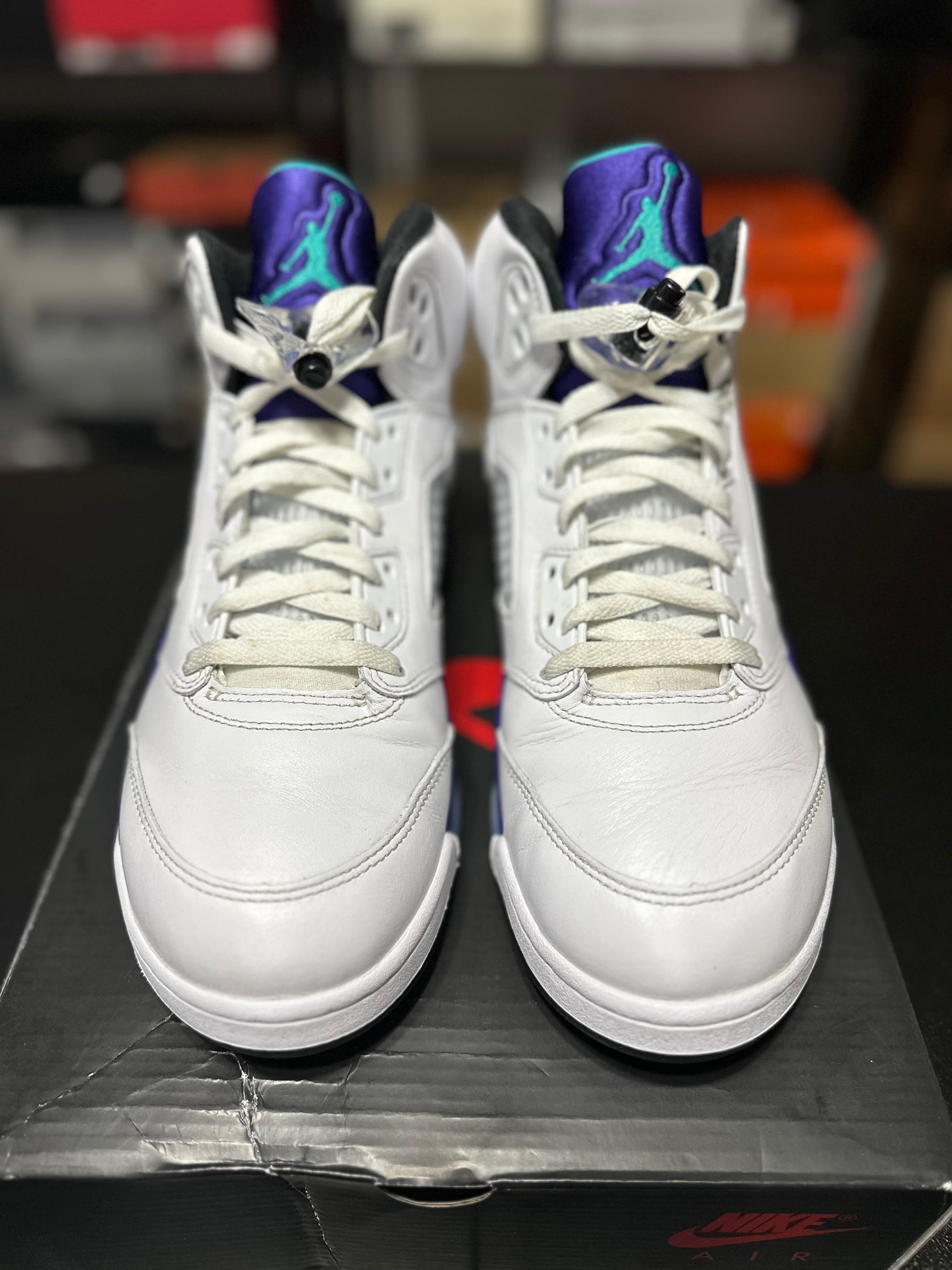 Size 10.5 - J5 white grape