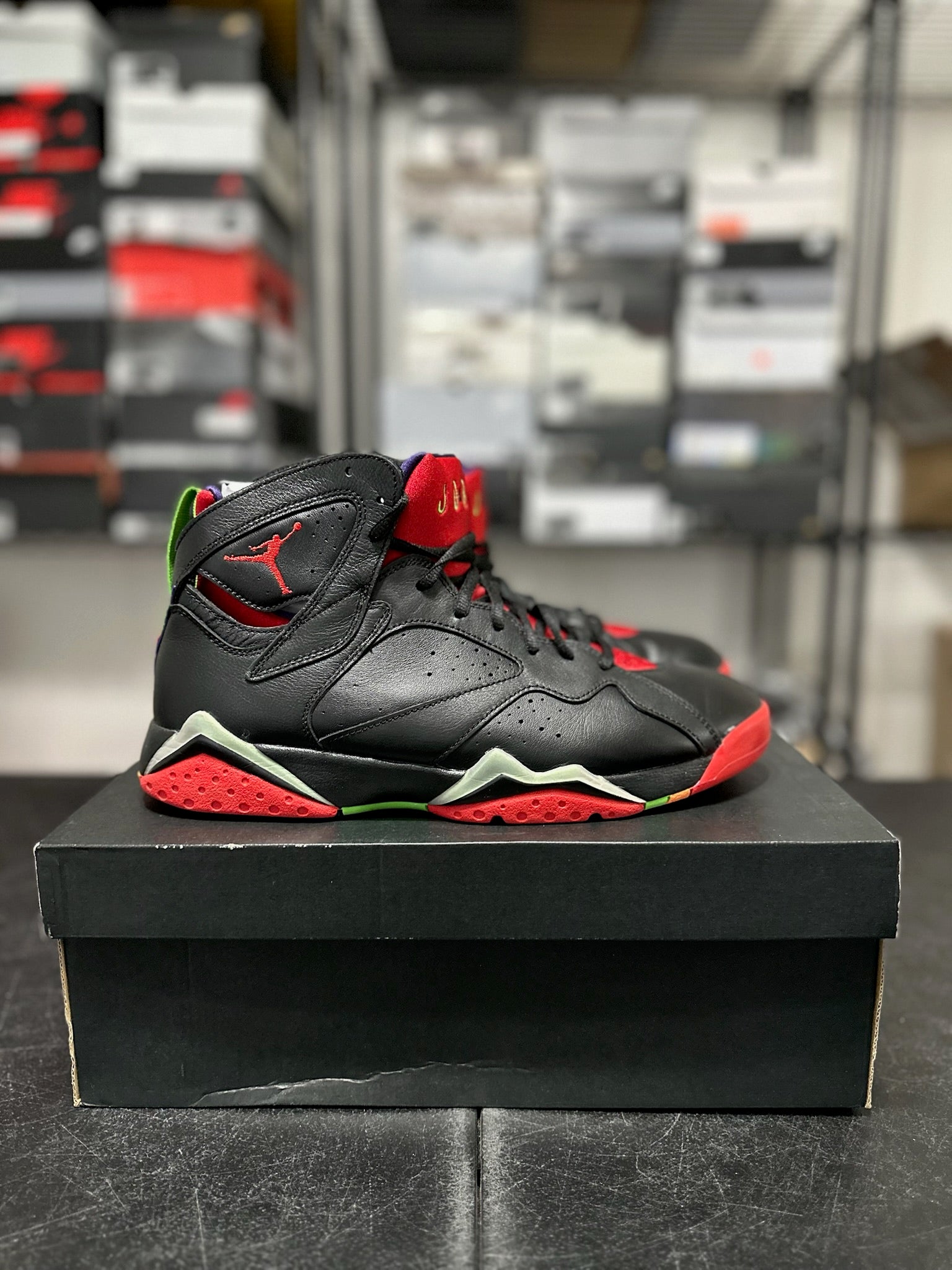 Size 10.5 - J7 Marvin the Martian