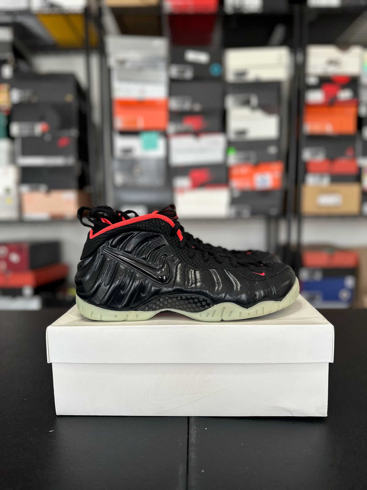 Size 10 - Foamposite Pro Yeezy DS