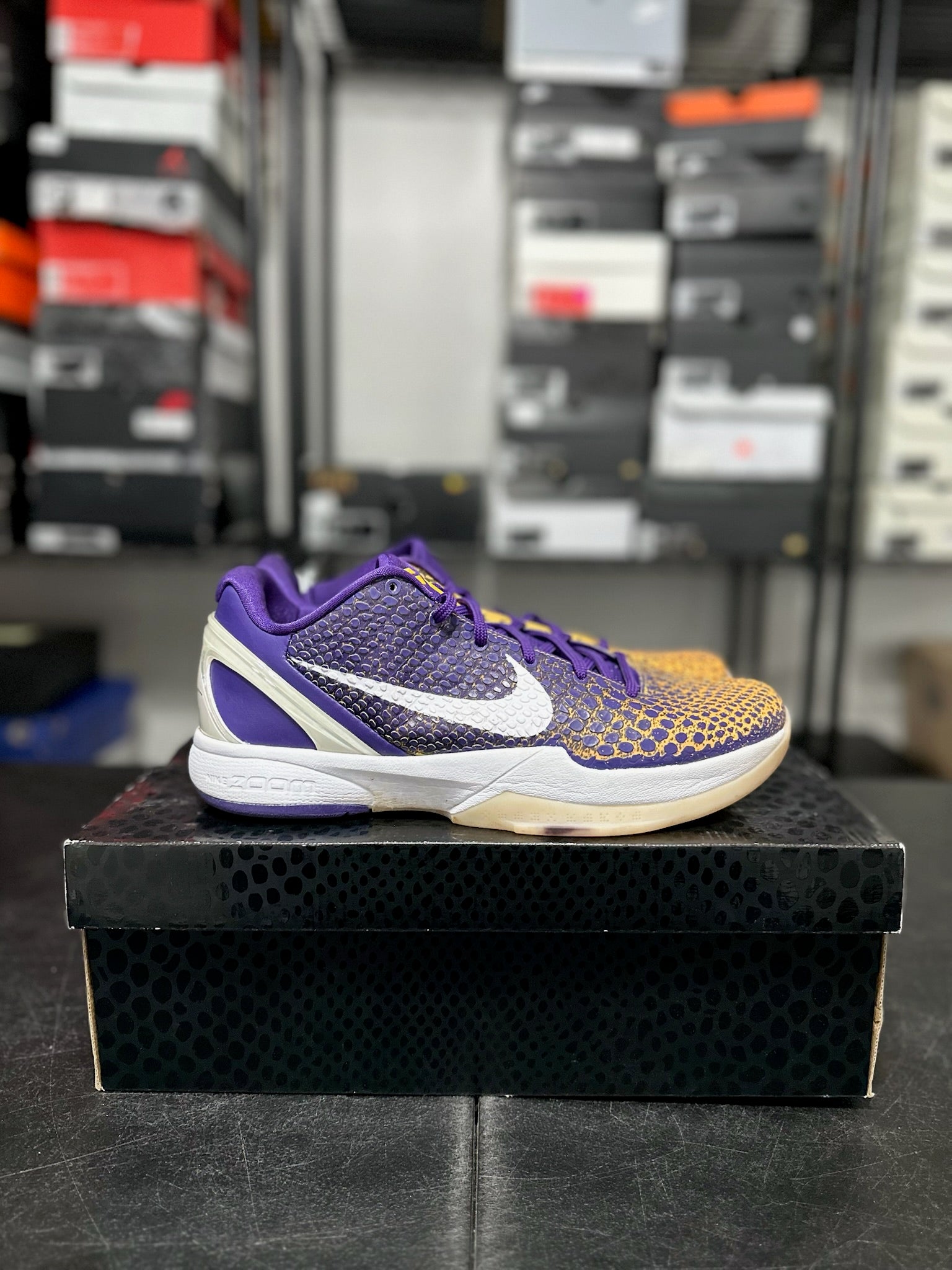 Size 11.5 - Kobe 6 Lakers Gradient Away