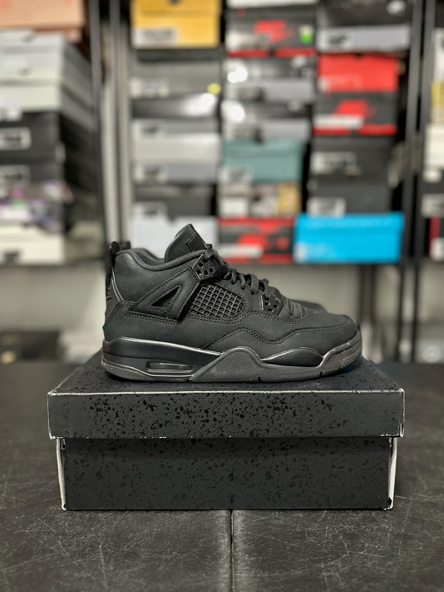 Size 7Y - J4 Black Cat