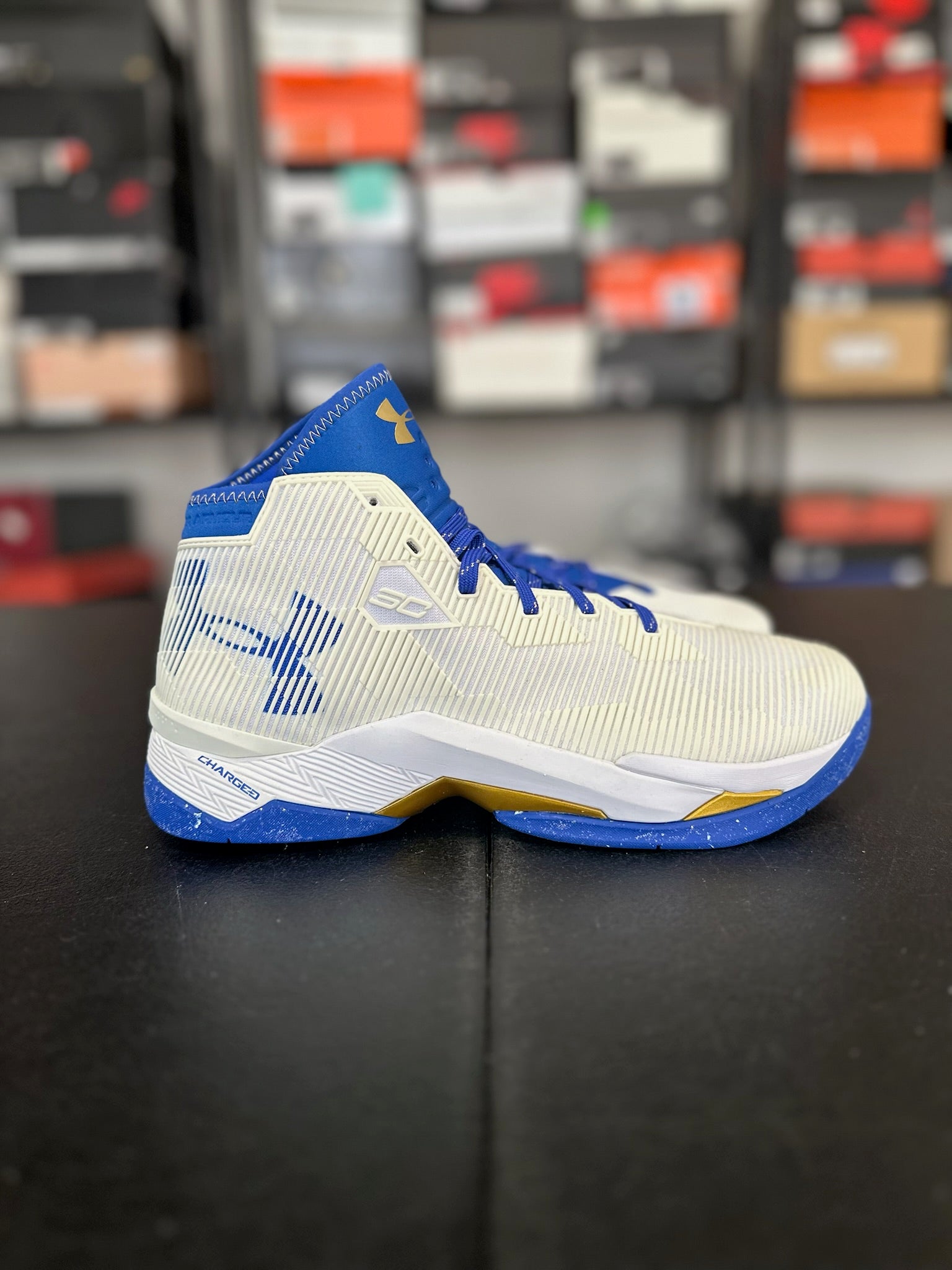 Size 9.5 - Curry 2.5 White/Blue DS
