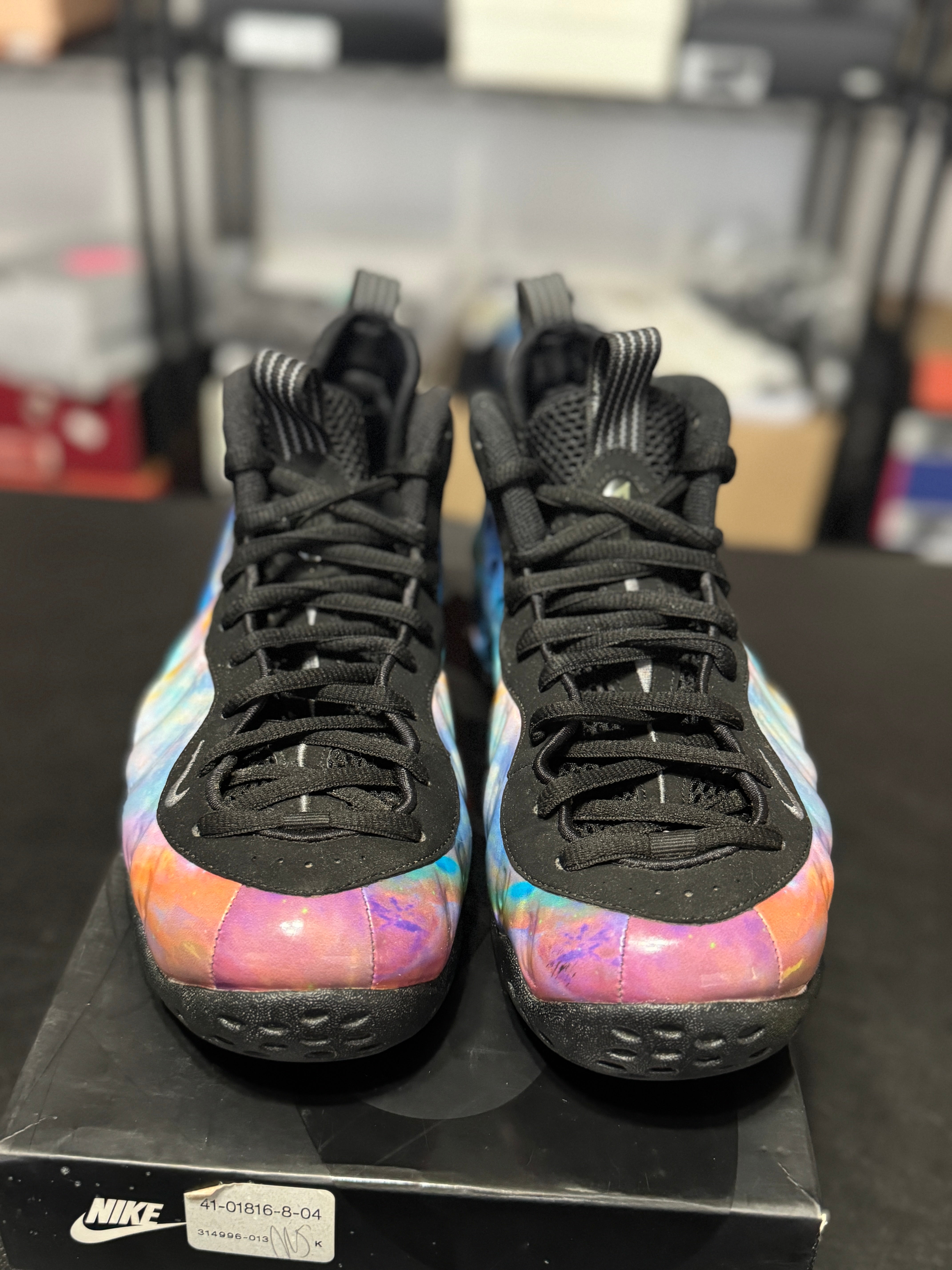 Size 8.5 - Foamposite big bang