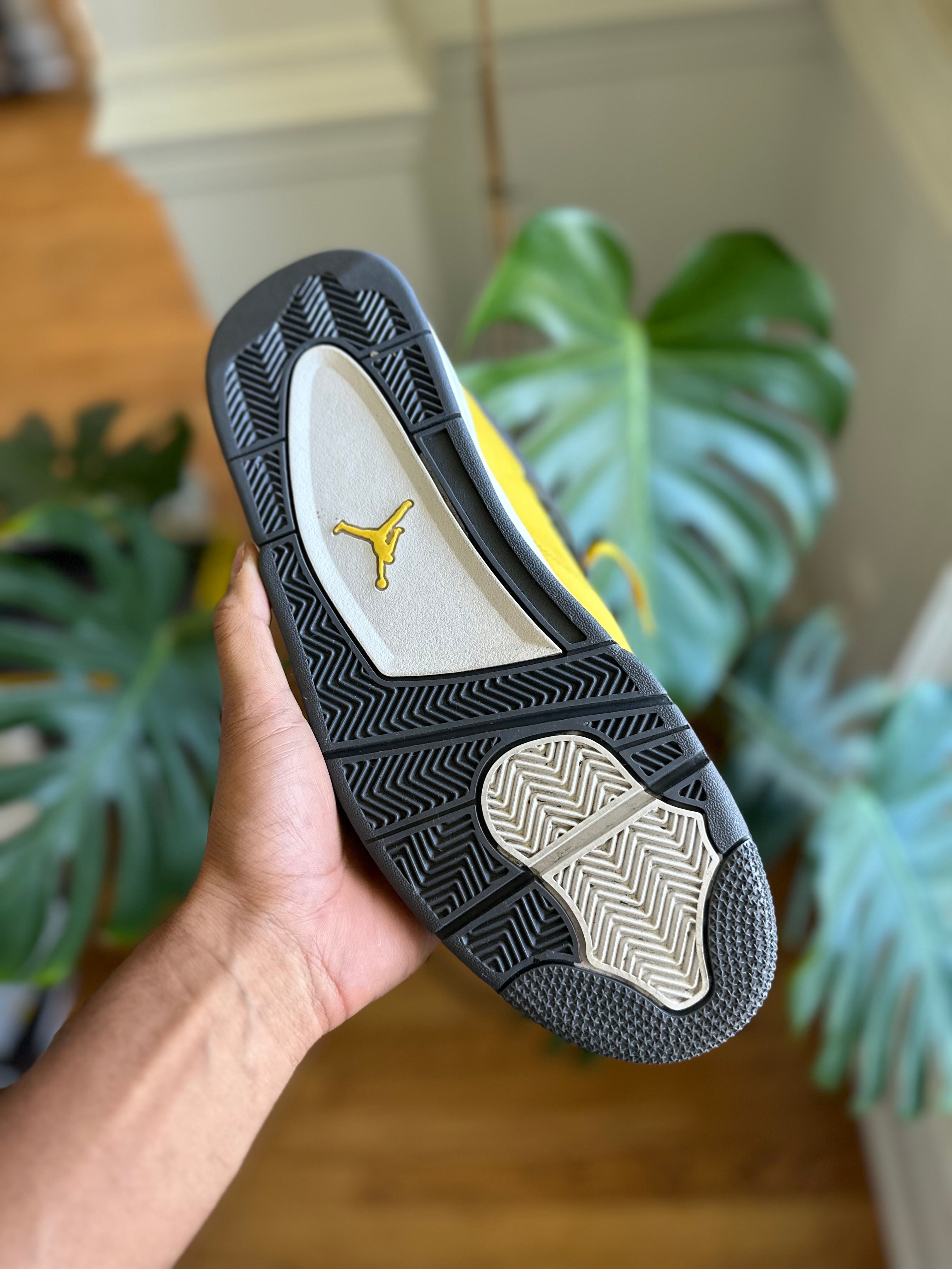 Size 12 - J4 lightning