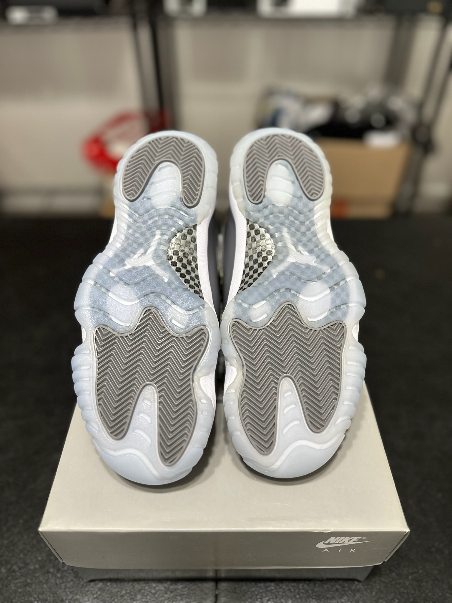 Size 8 - J11 Cool Grey DS