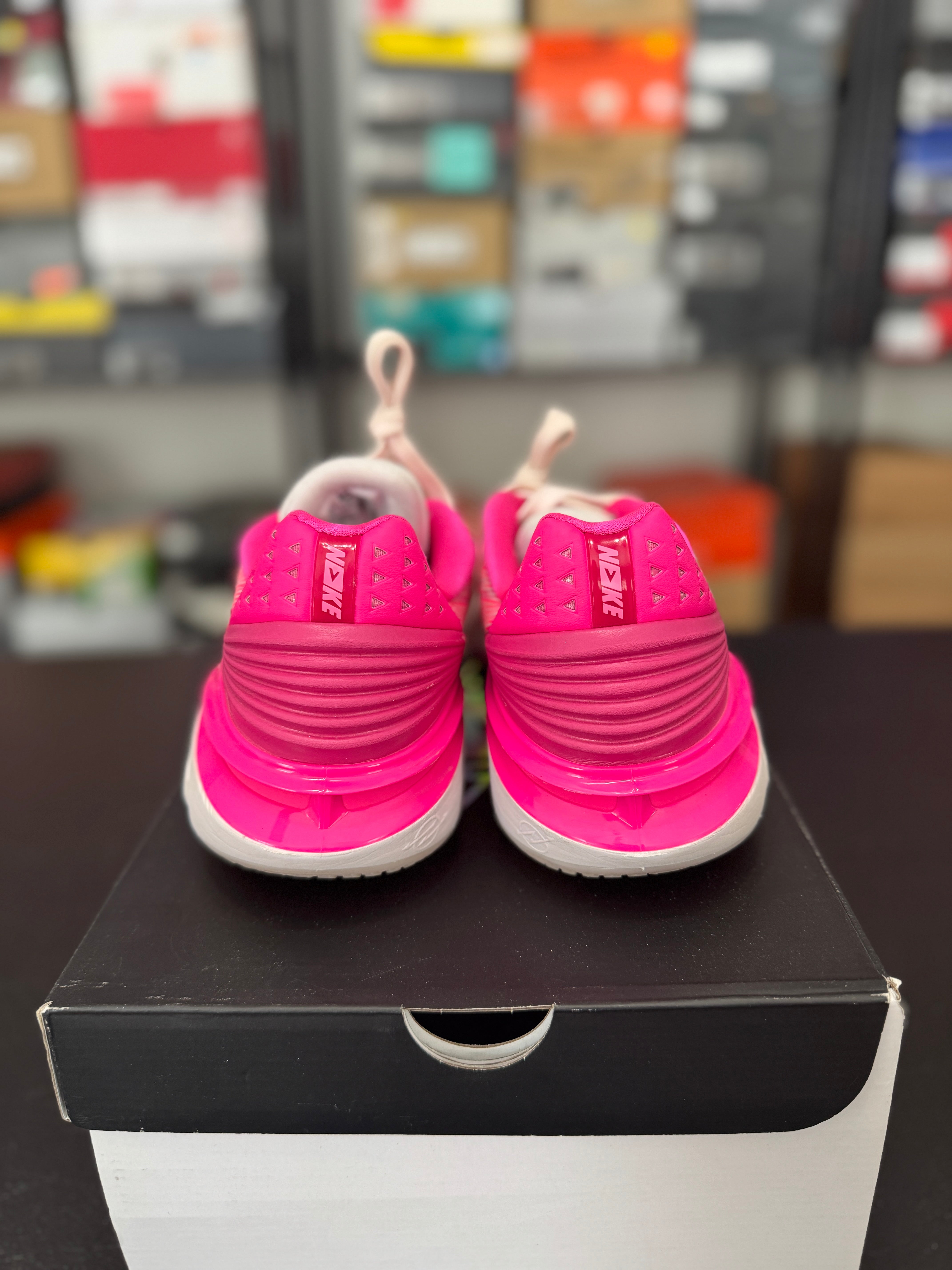 Size 11 - 12.5W air zoom gt cut 2 hyper pink