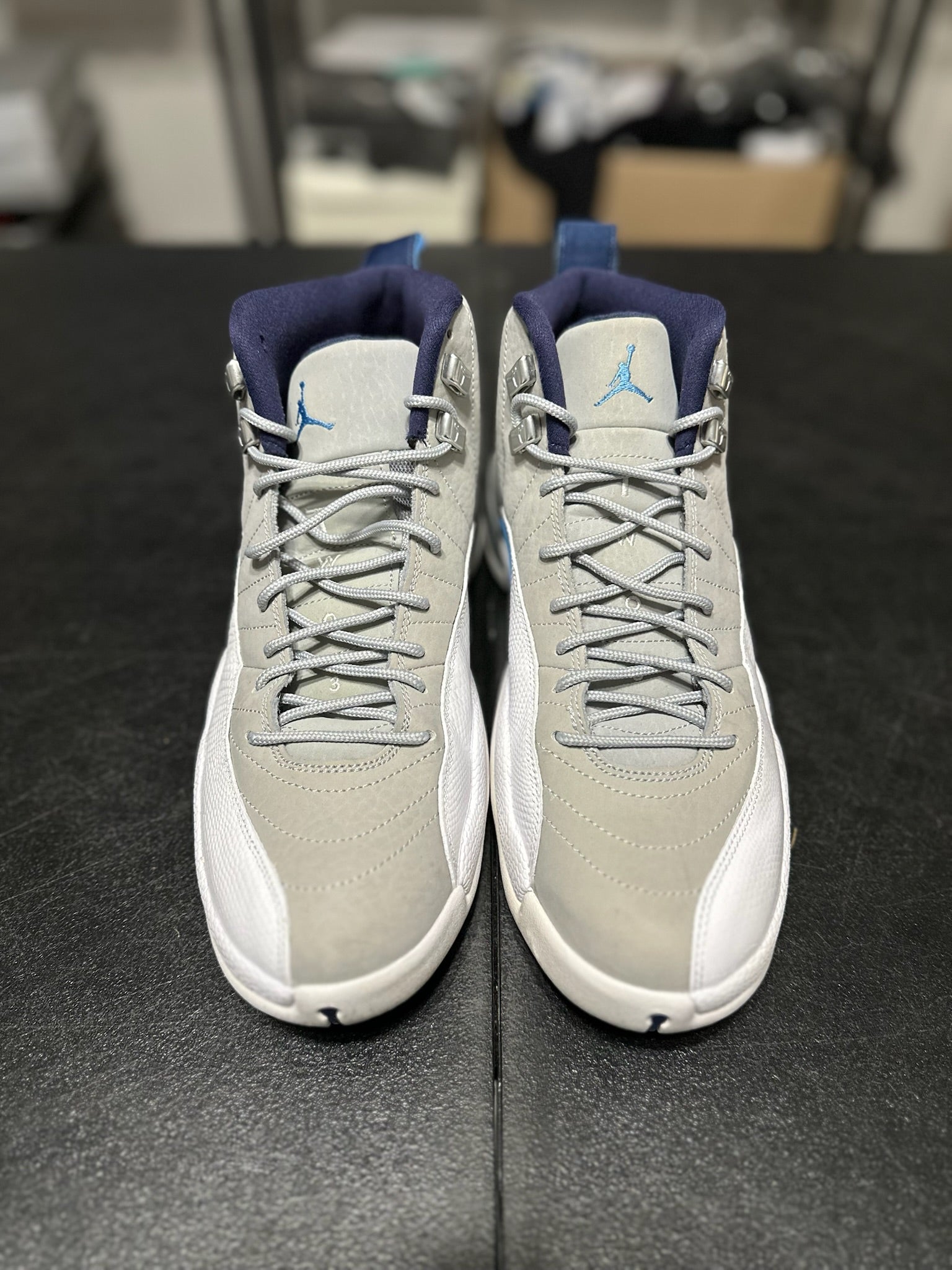 Size 9 - J12 Grey University Blue