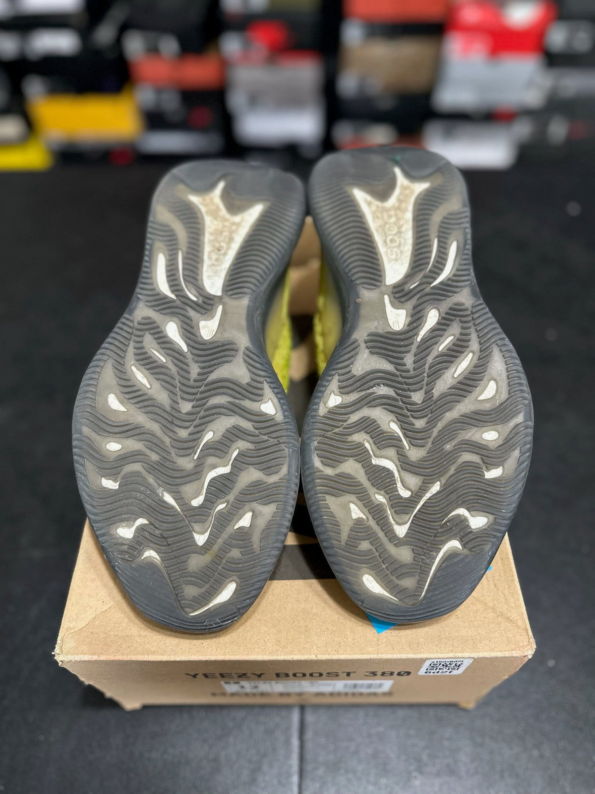 Size 12 - Yzy boost 380 hylte