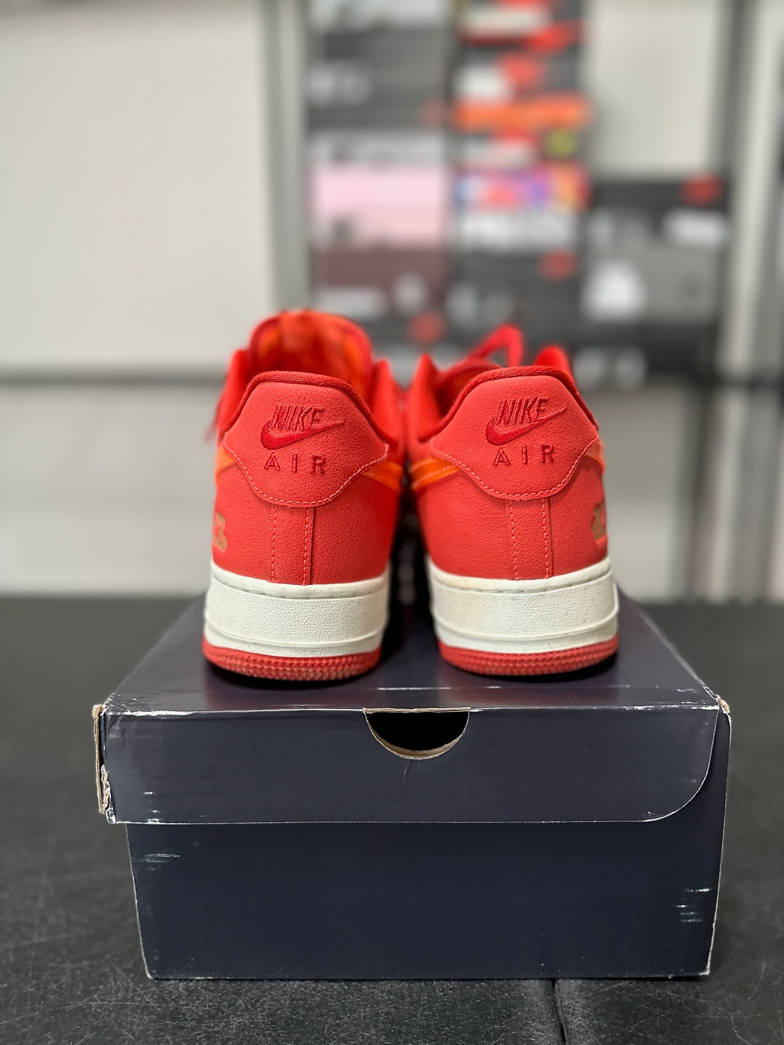 Size 10.5 - AF 1 Low ‘07 ATL