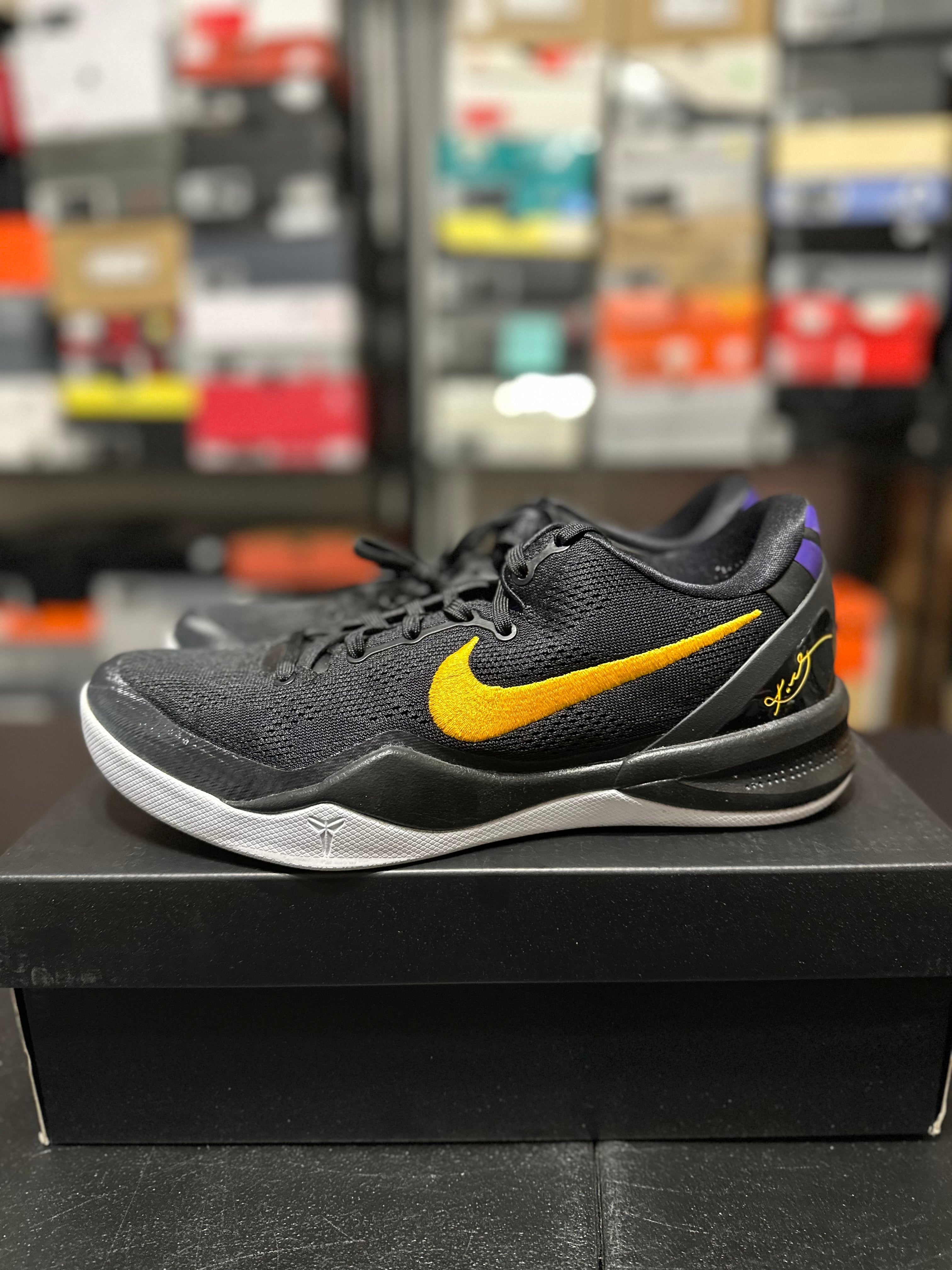 Size 10 - Kobe 8 lakers