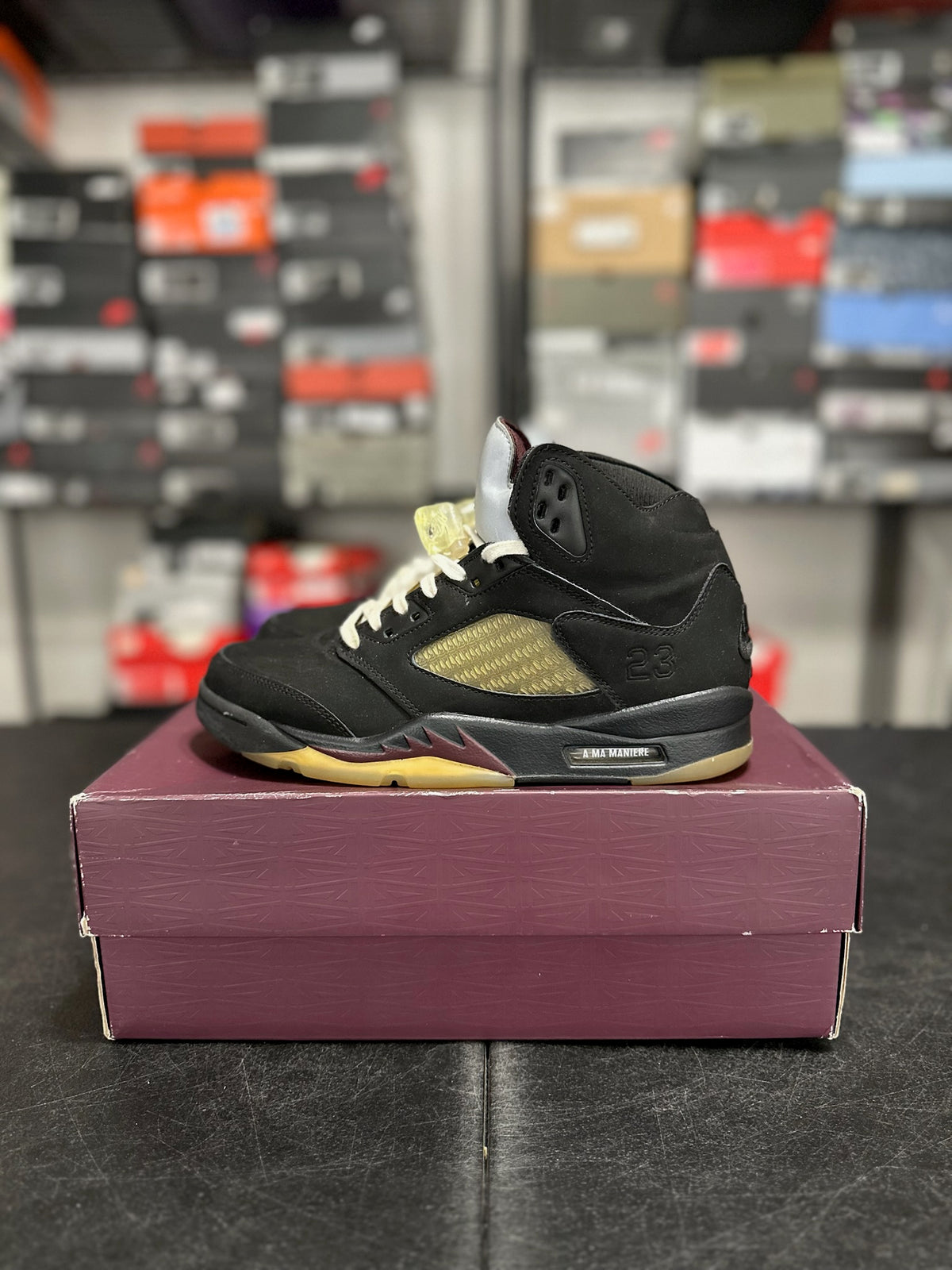 Size 8 - j5 a ma Maniere dusk
