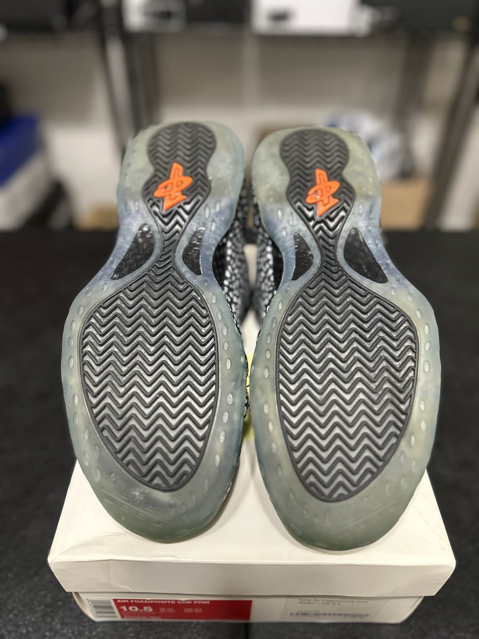 Size 10.5 - Foamposite Pro Safari