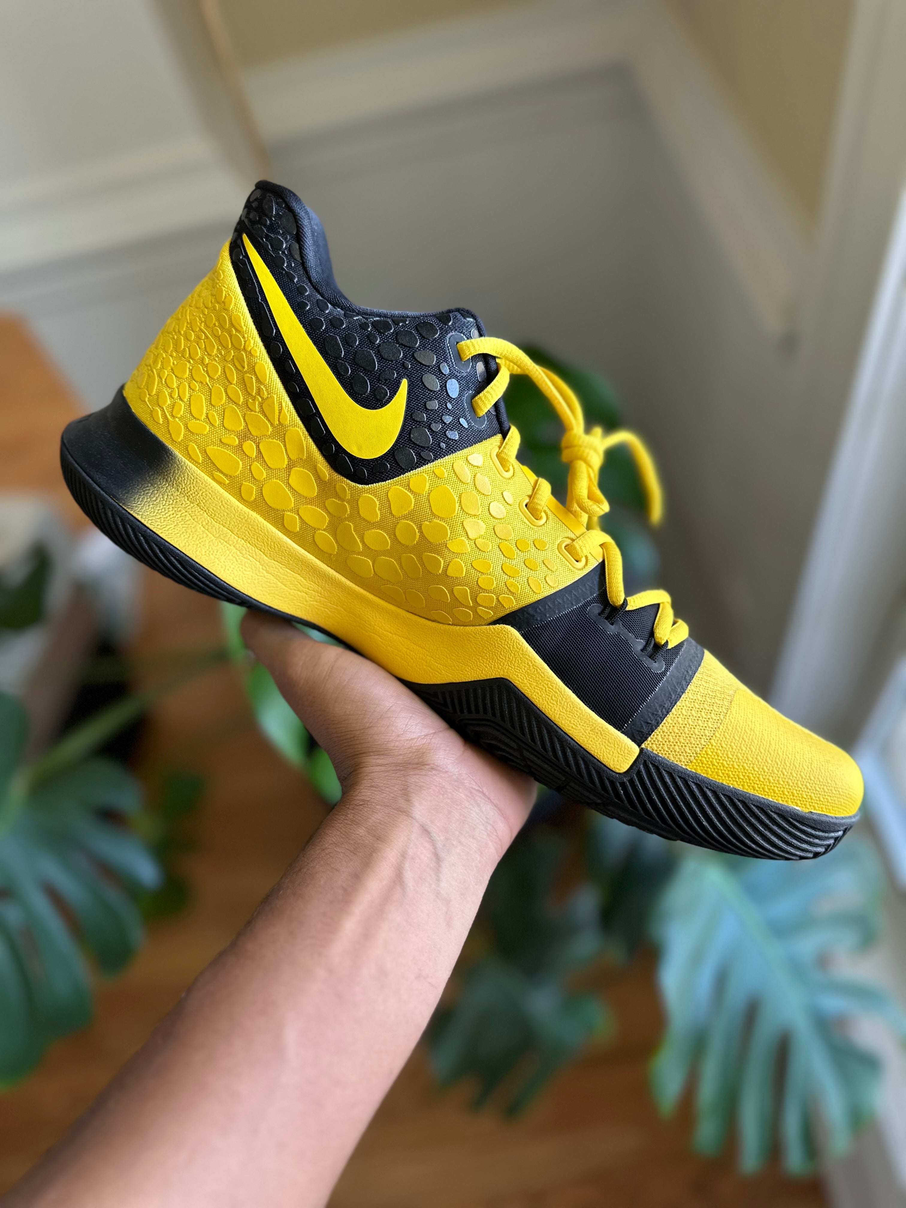 Size 14 - Kyrie 3 mamba mentality