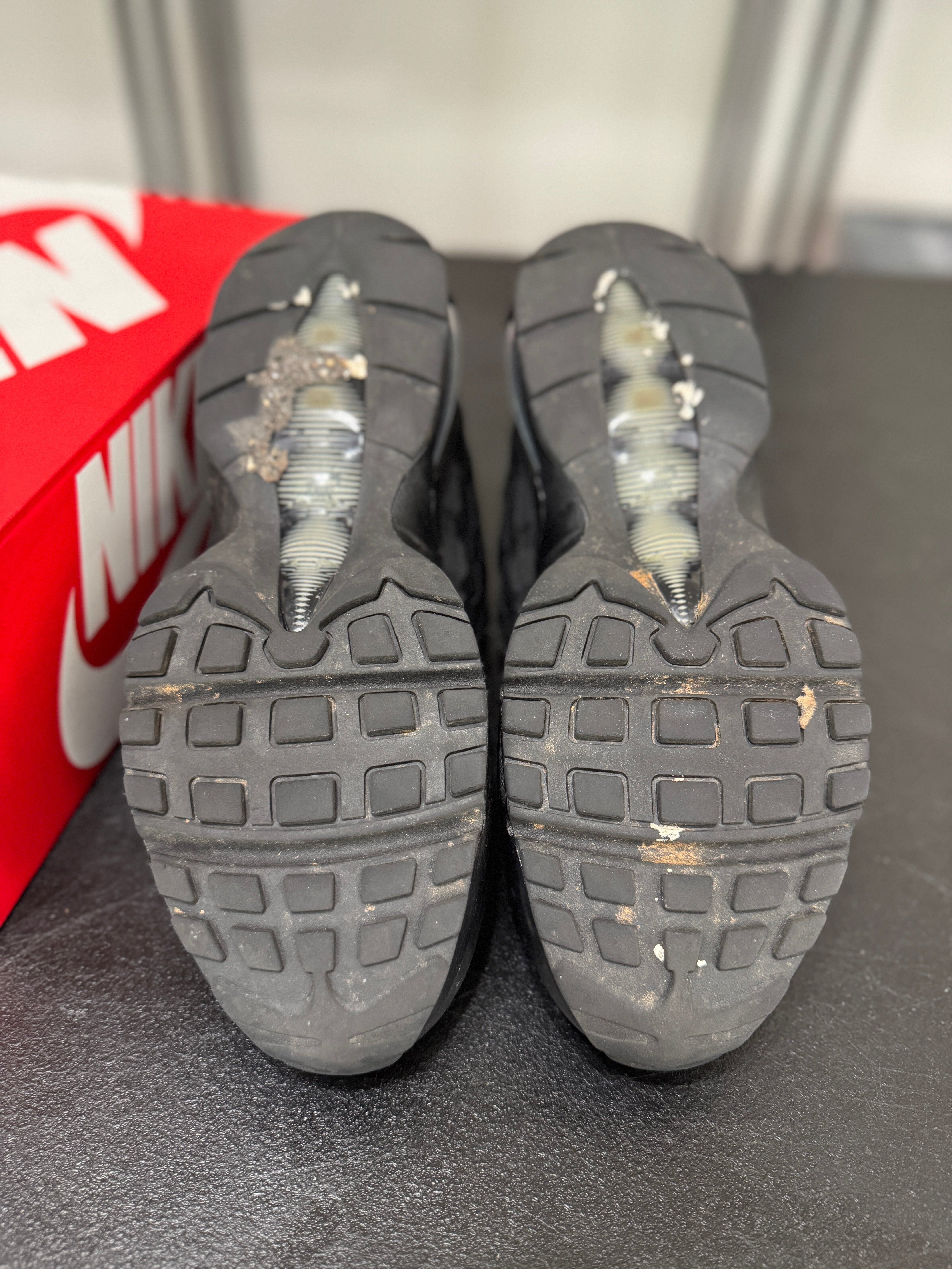 Size 11 - Air Max 95 black