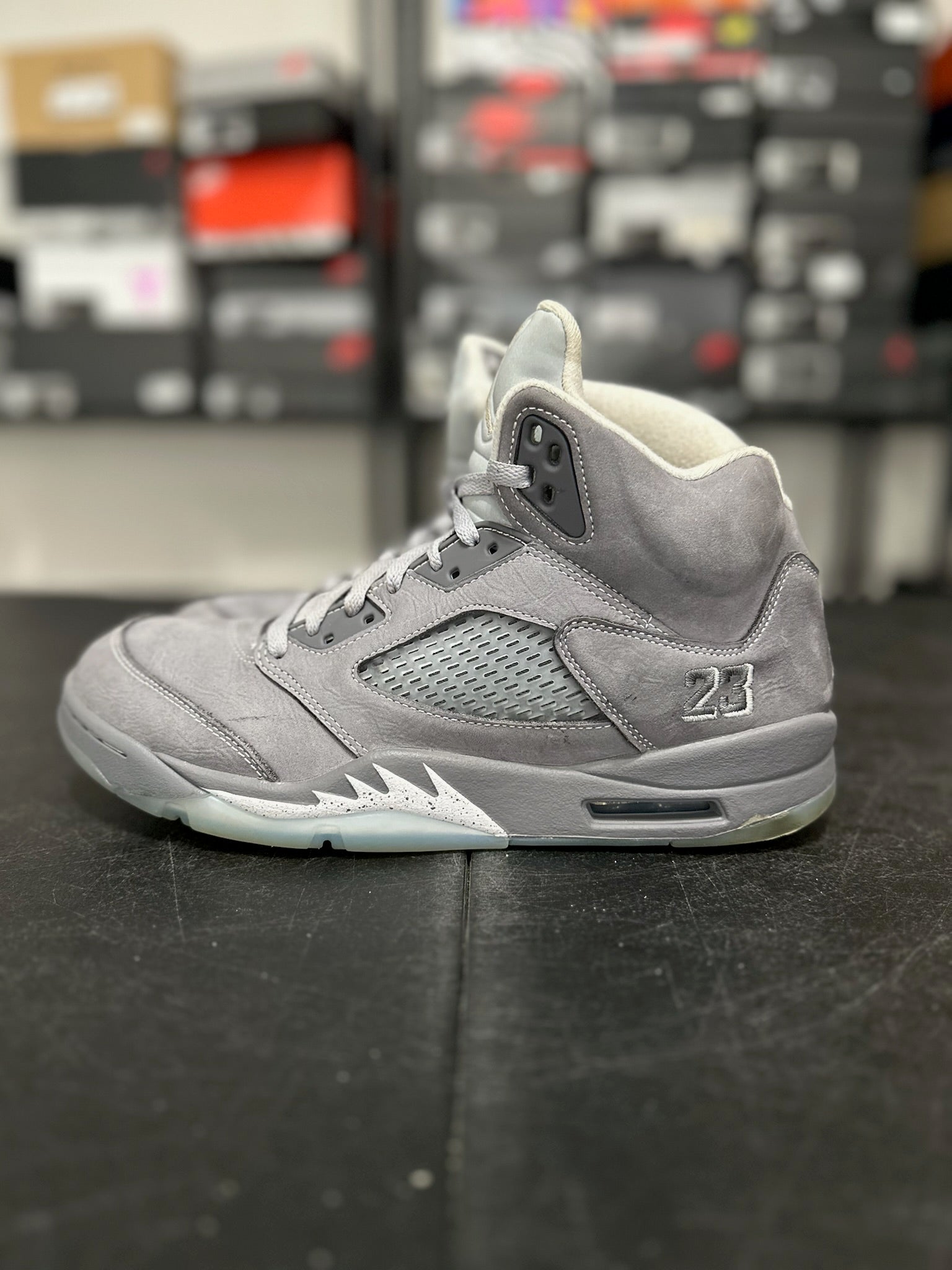 Size 11 - j5 wolf grey