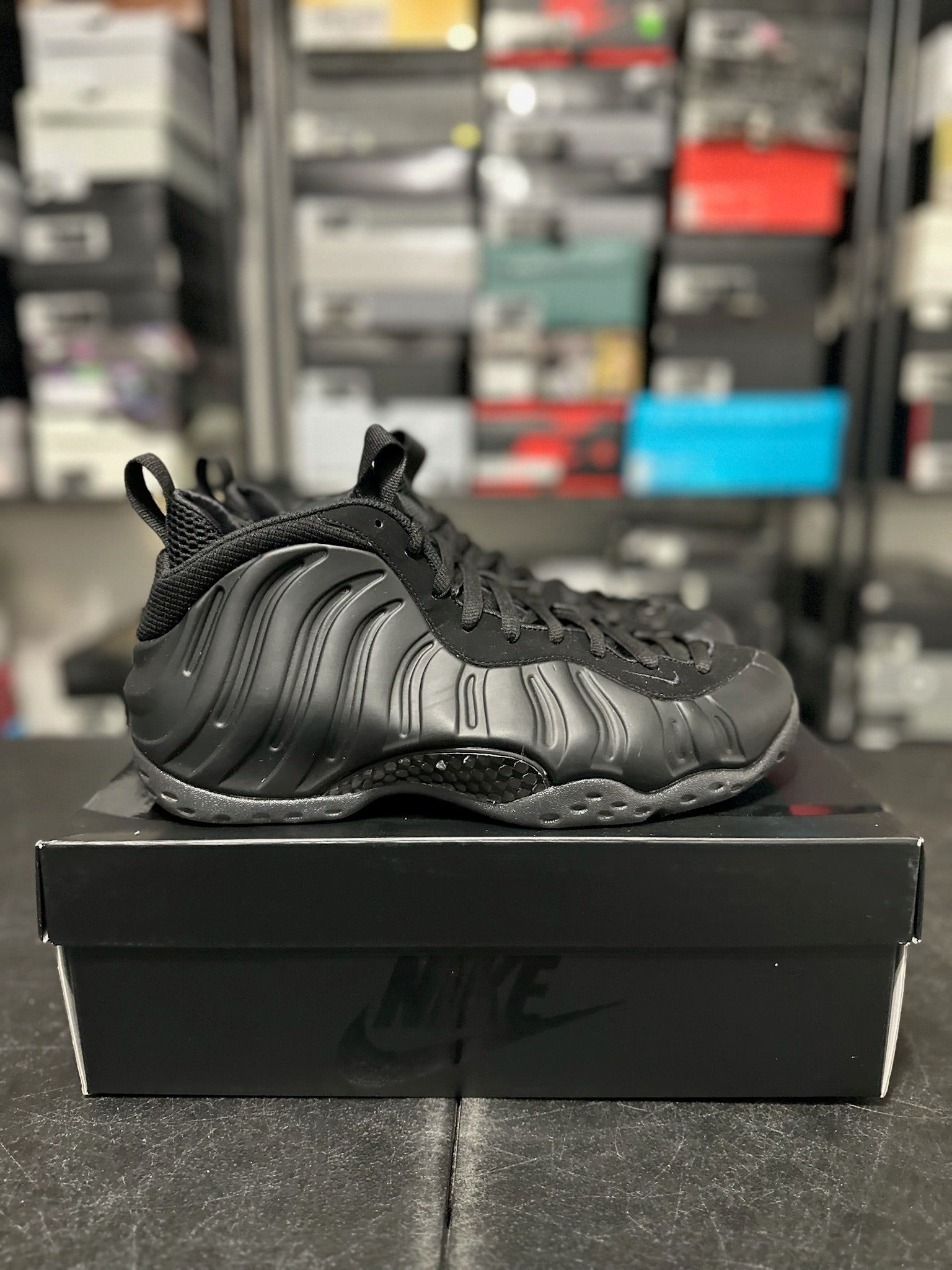 Size 9.5 - Foamposite 1 Anthracite