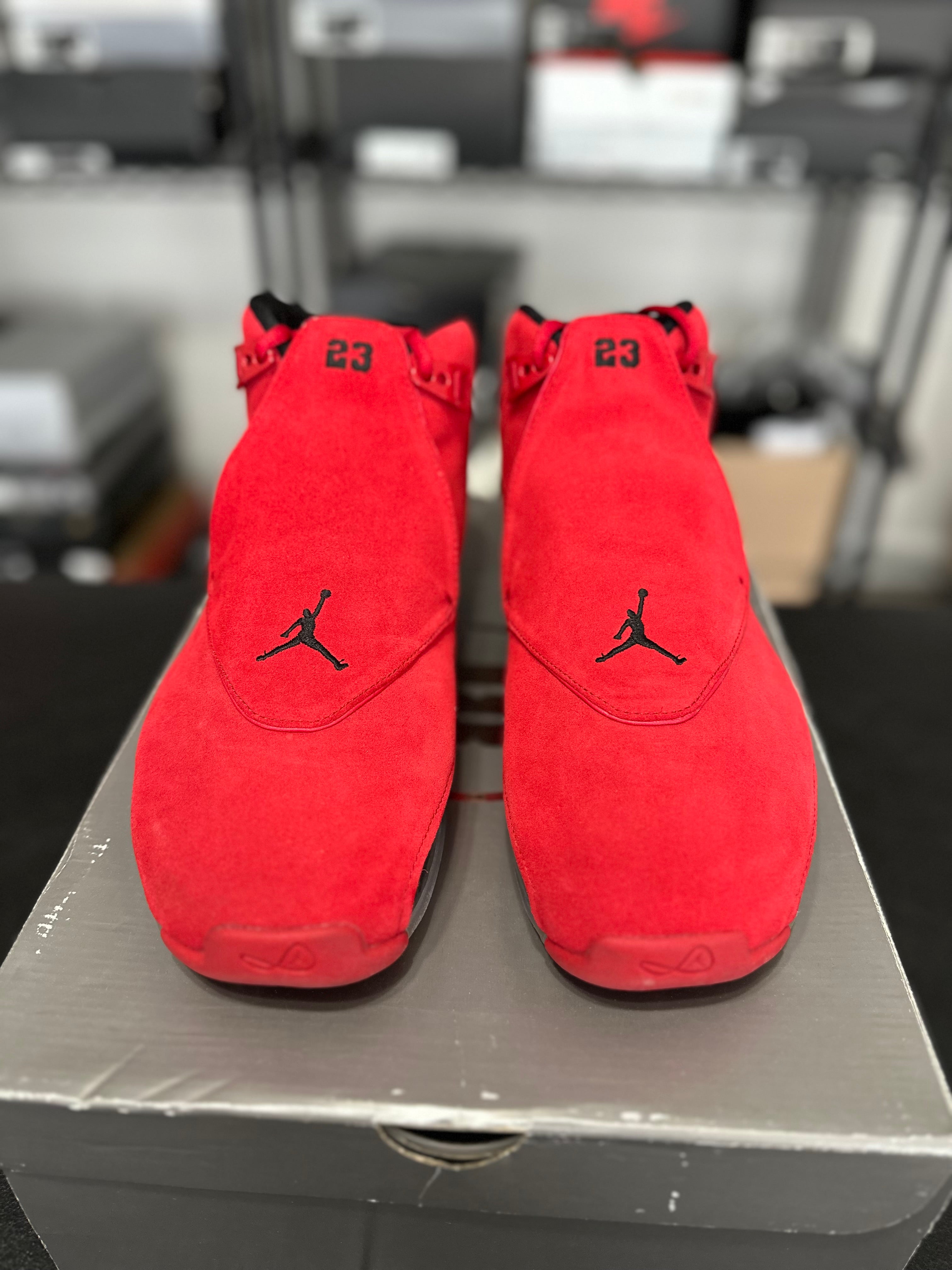 Size 12 - J18 toro