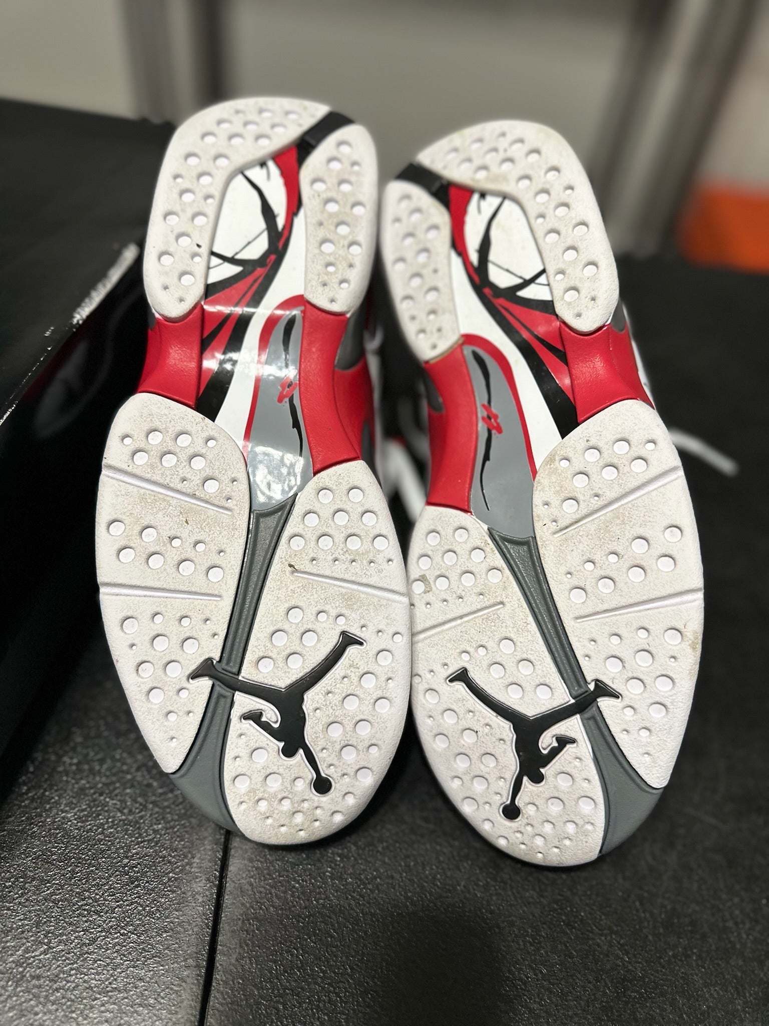 Size 8.5 - J8 White True Red
