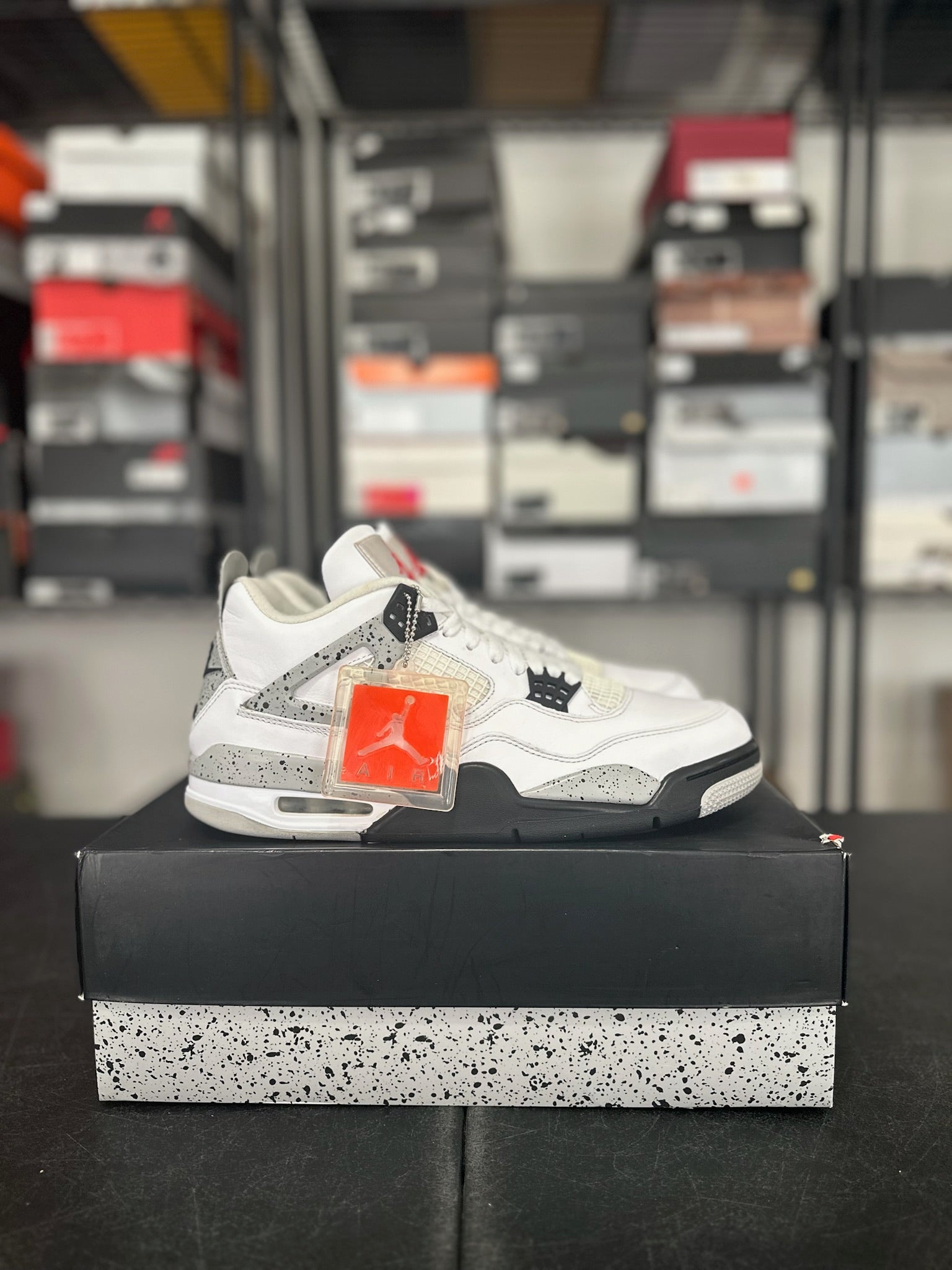 Size 11 - J4 White Cement (2016 Release)