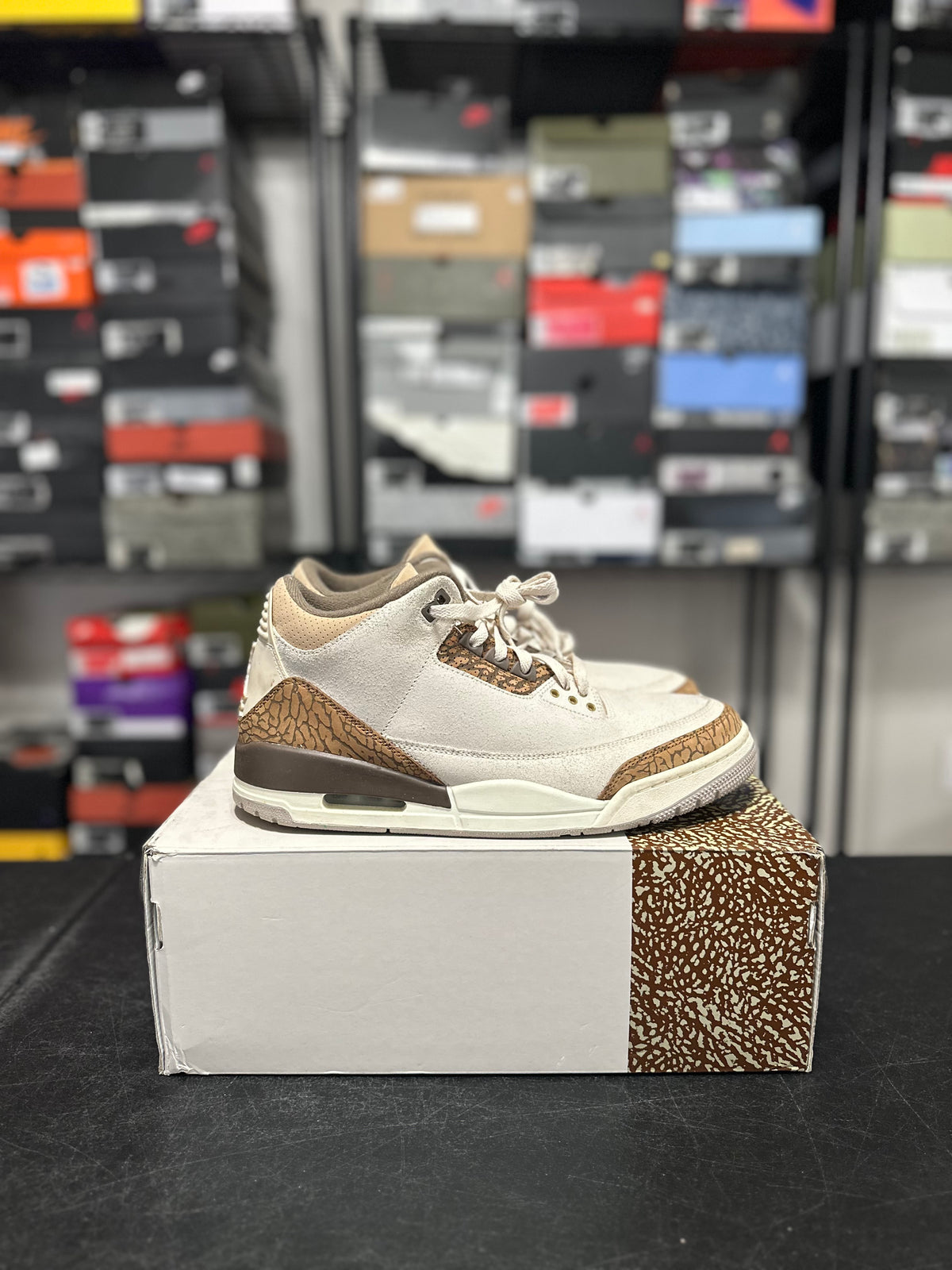 Size 11.5 - J3 palamino