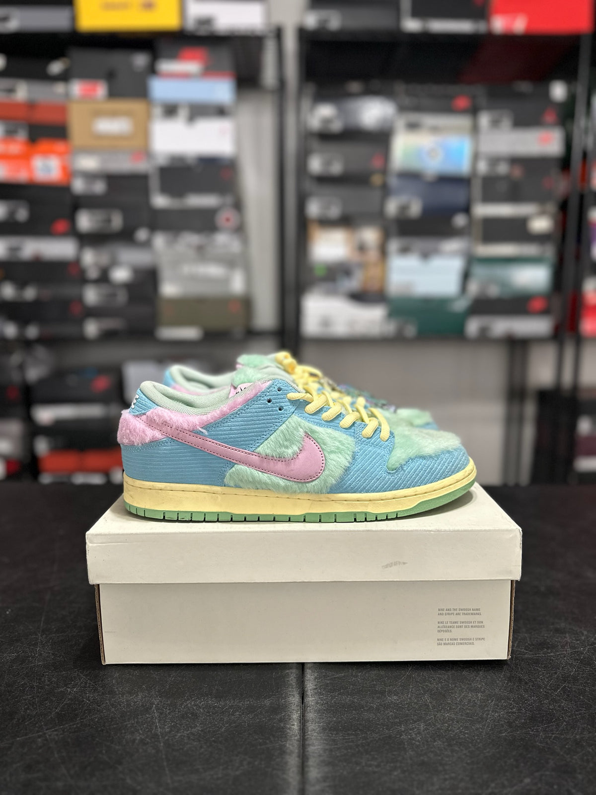Size 12 - sb dunk low verdy visty