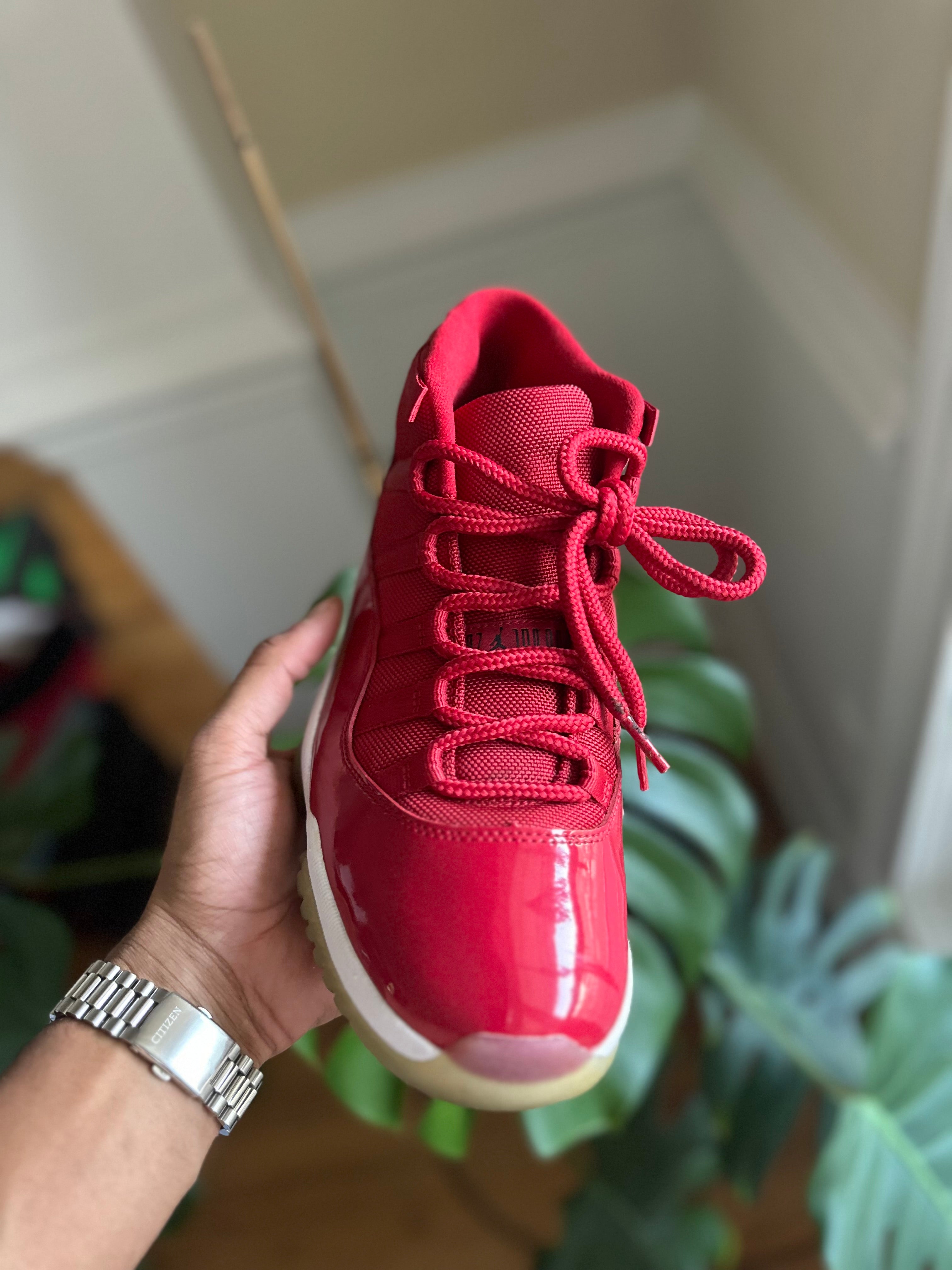 Size 8.5 - J11 win like 96