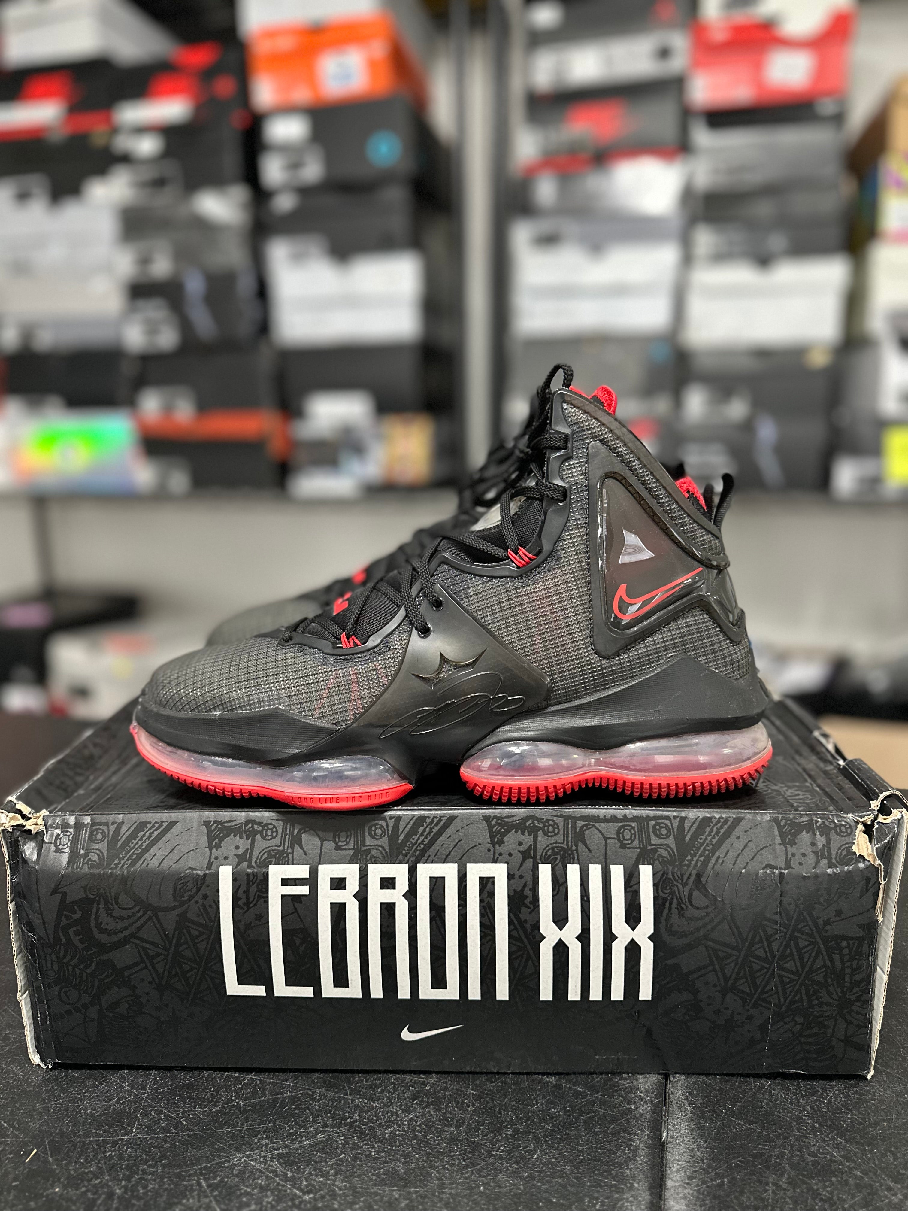 Size 11 - LeBron 19 bred