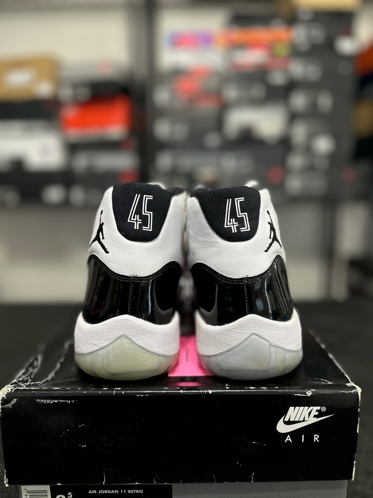 Size 8.5 - J11 Concord