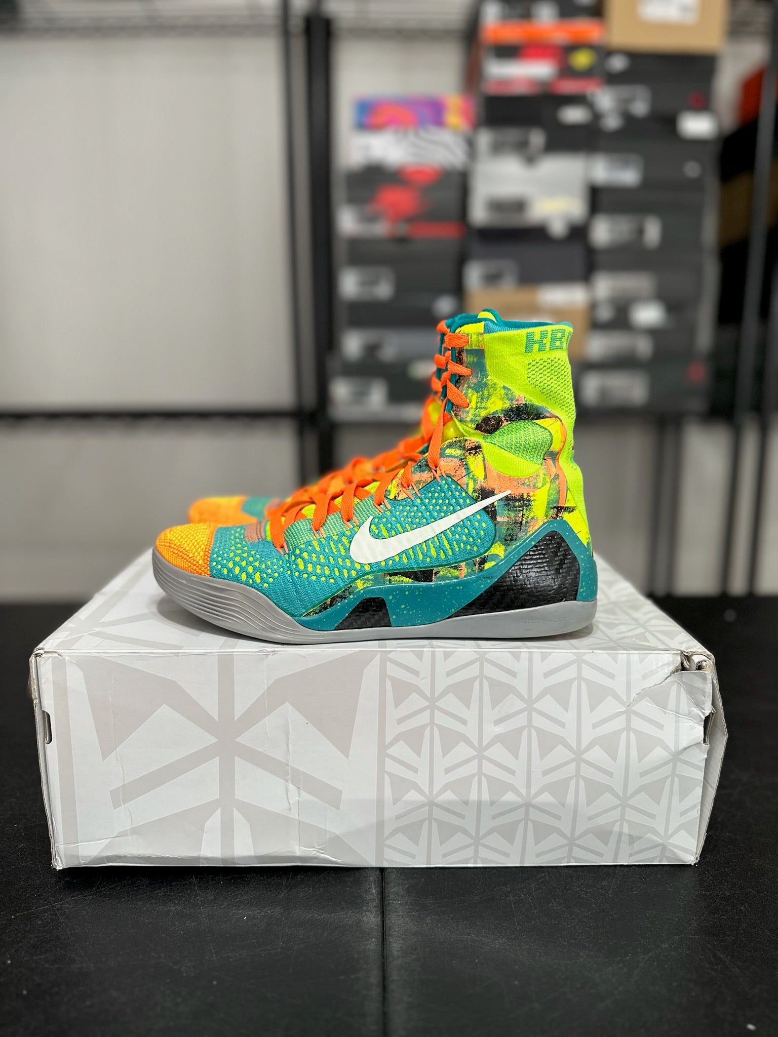 Size 9 - Kobe 9 Elite Influence
