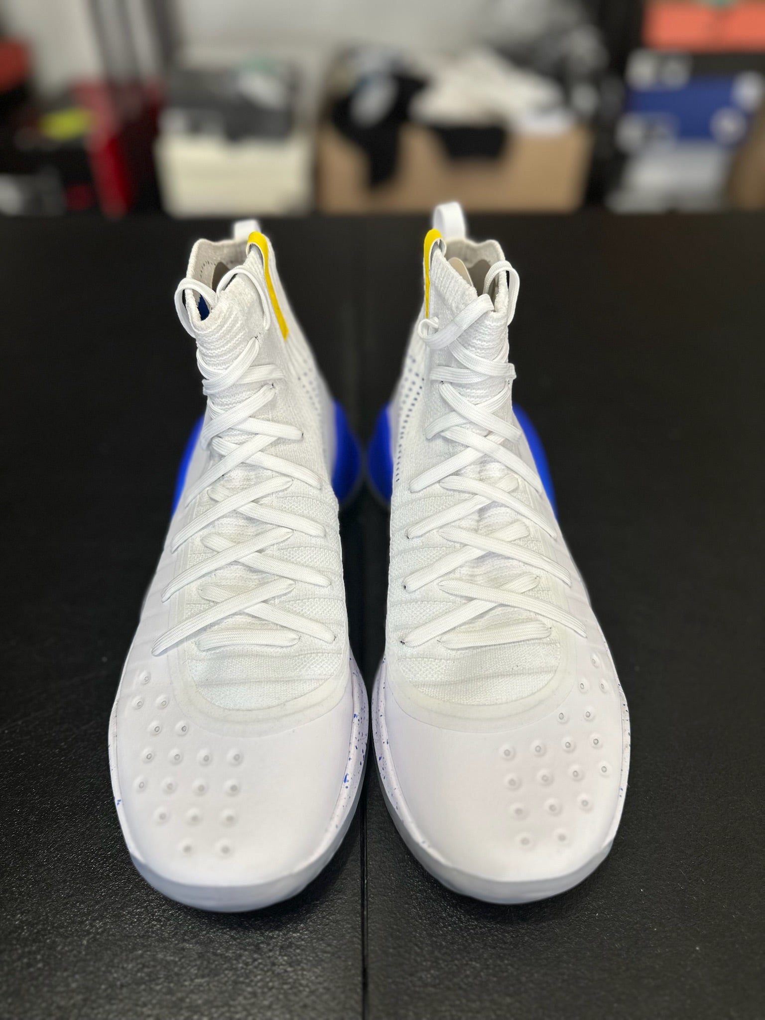 Size 9.5 - Curry 4 More Dubs