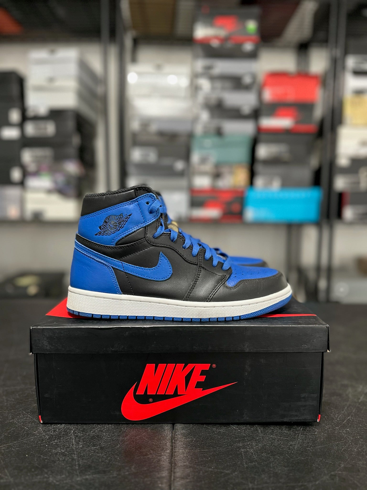 Size 8.5 - J1 Royal