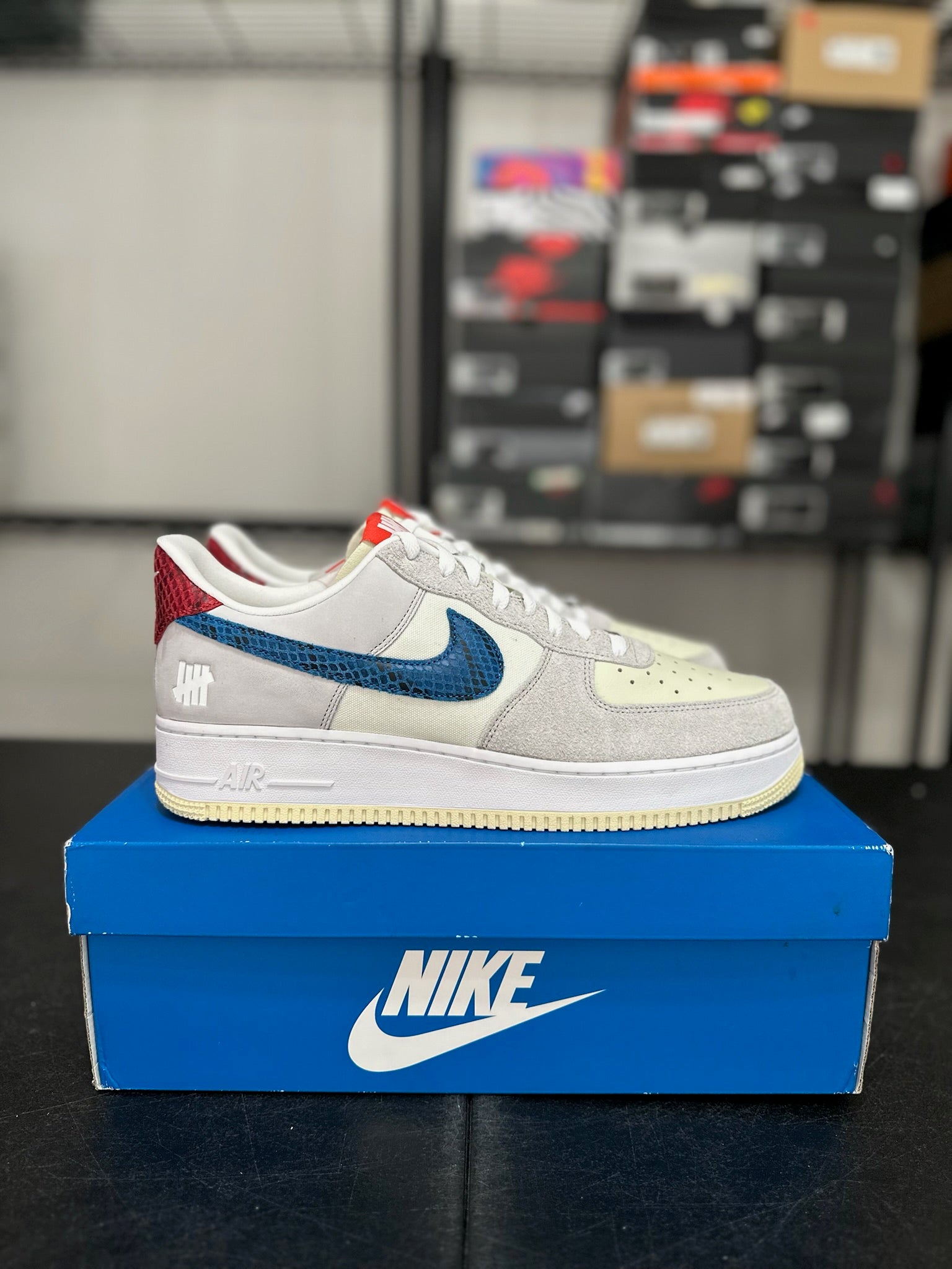 Size 12.5 - AF 1 Low Undefeated 5 On It Dunk vs. AF1 DS