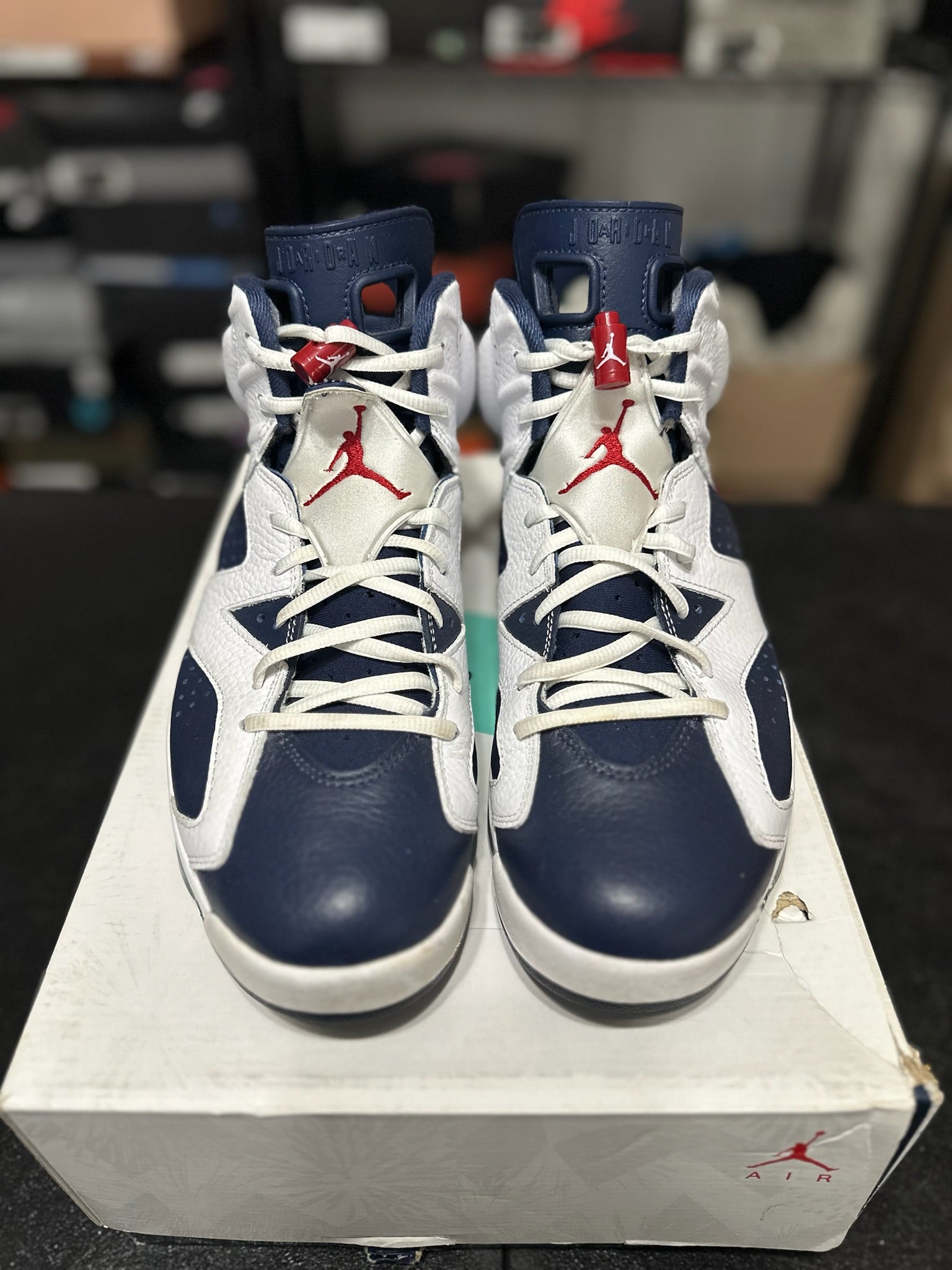 Size 11 - J6 Olympic