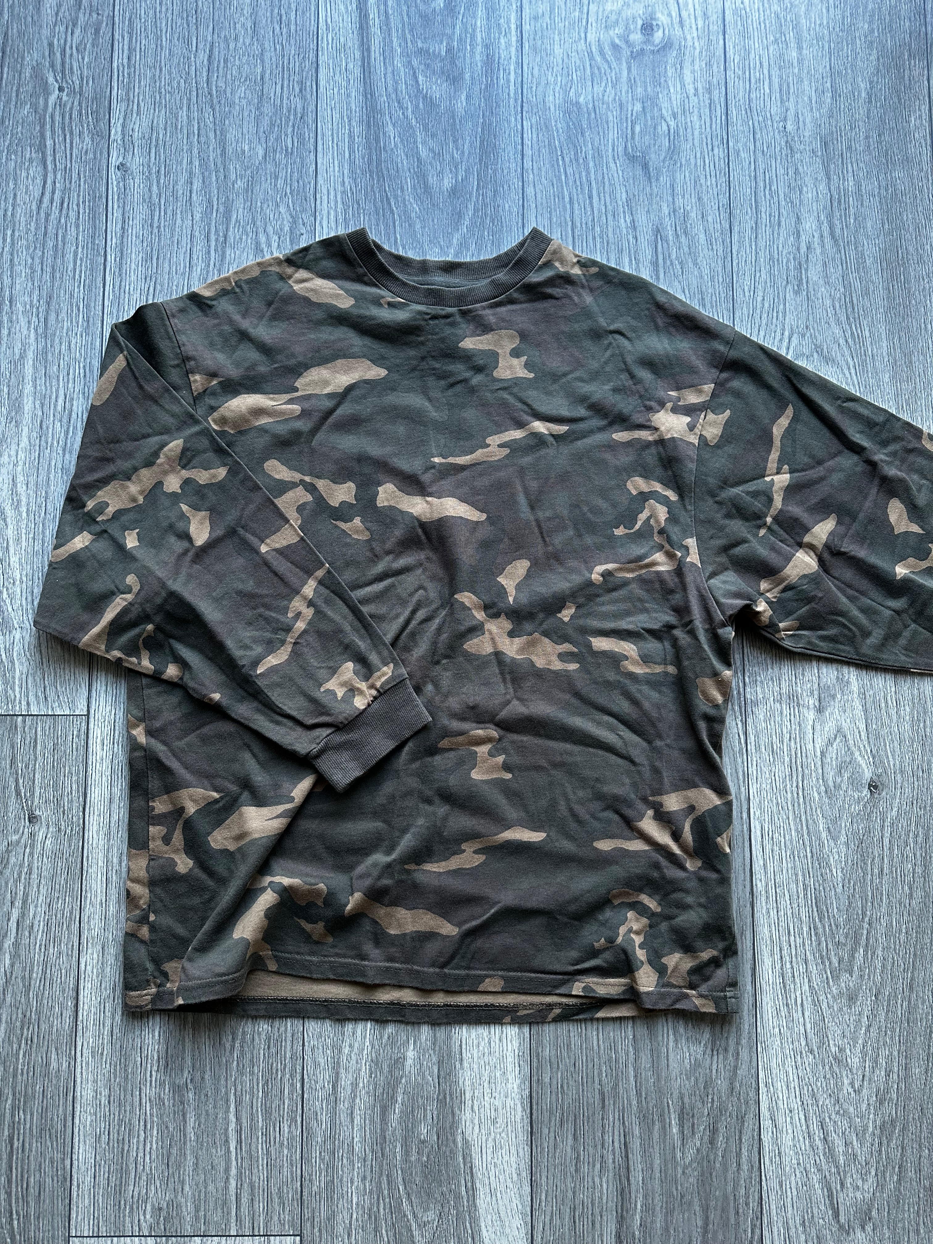 Size S - YZY Season 1 Longsleeve