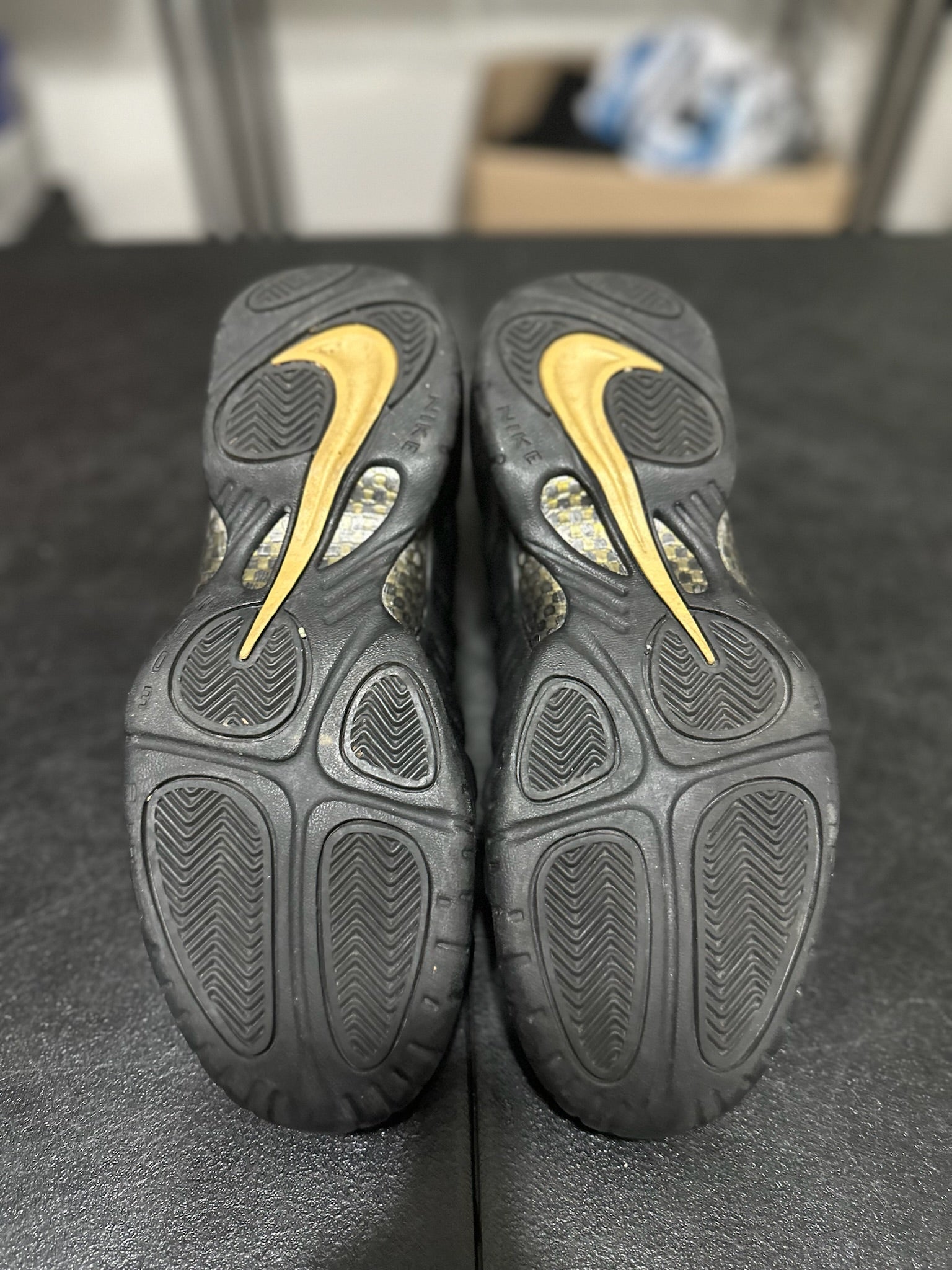 Size 9.5 - Foamposite Pro Black Metallic Gold